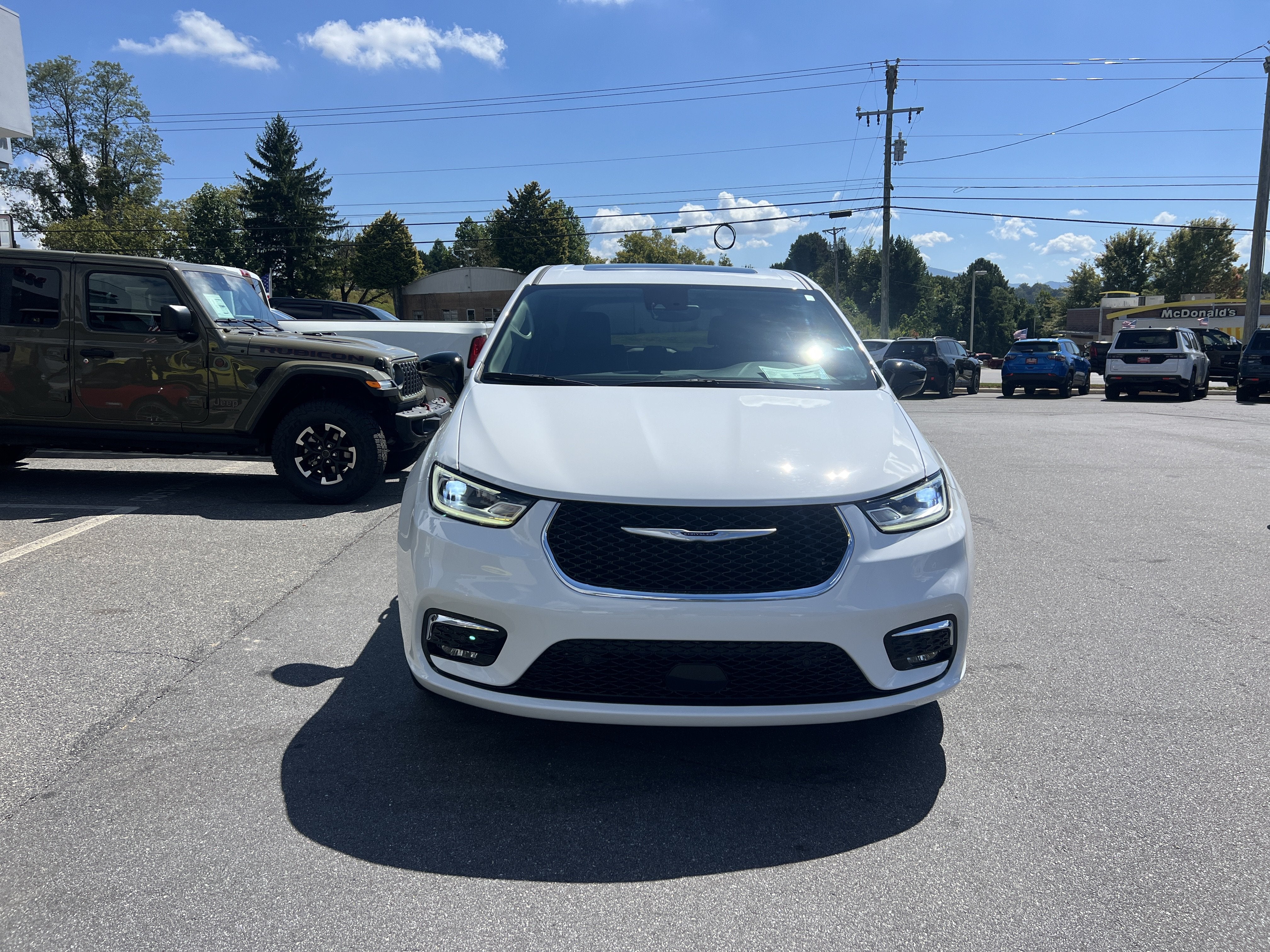 2024 Chrysler Pacifica Limited