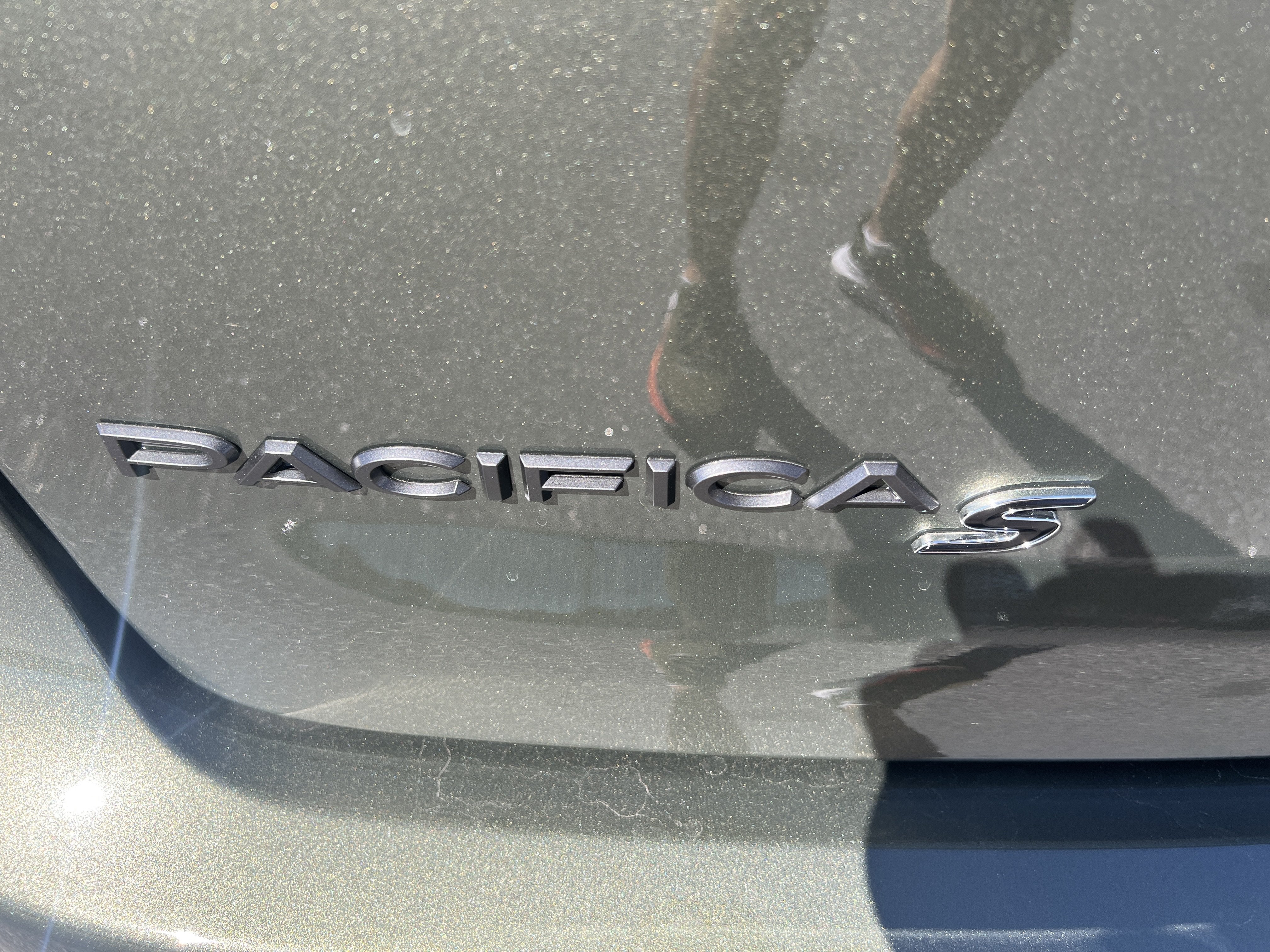 2027 Chrysler Pacifica Limited