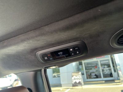 2024 Chrysler Pacifica Hybrid Pinnacle