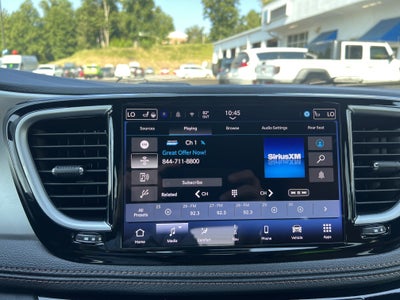 2024 Chrysler Pacifica Hybrid Pinnacle