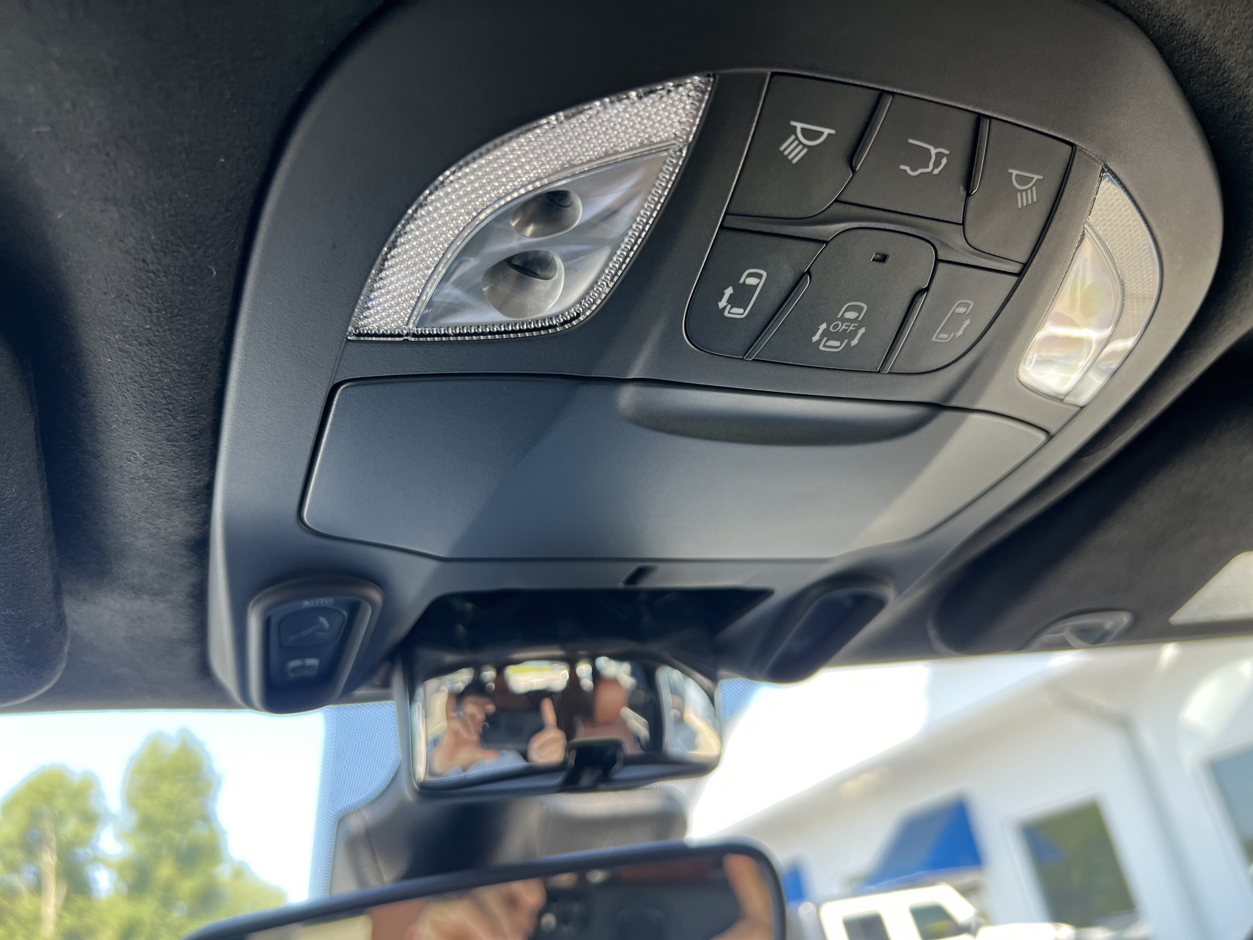 2024 Chrysler Pacifica Hybrid Pinnacle