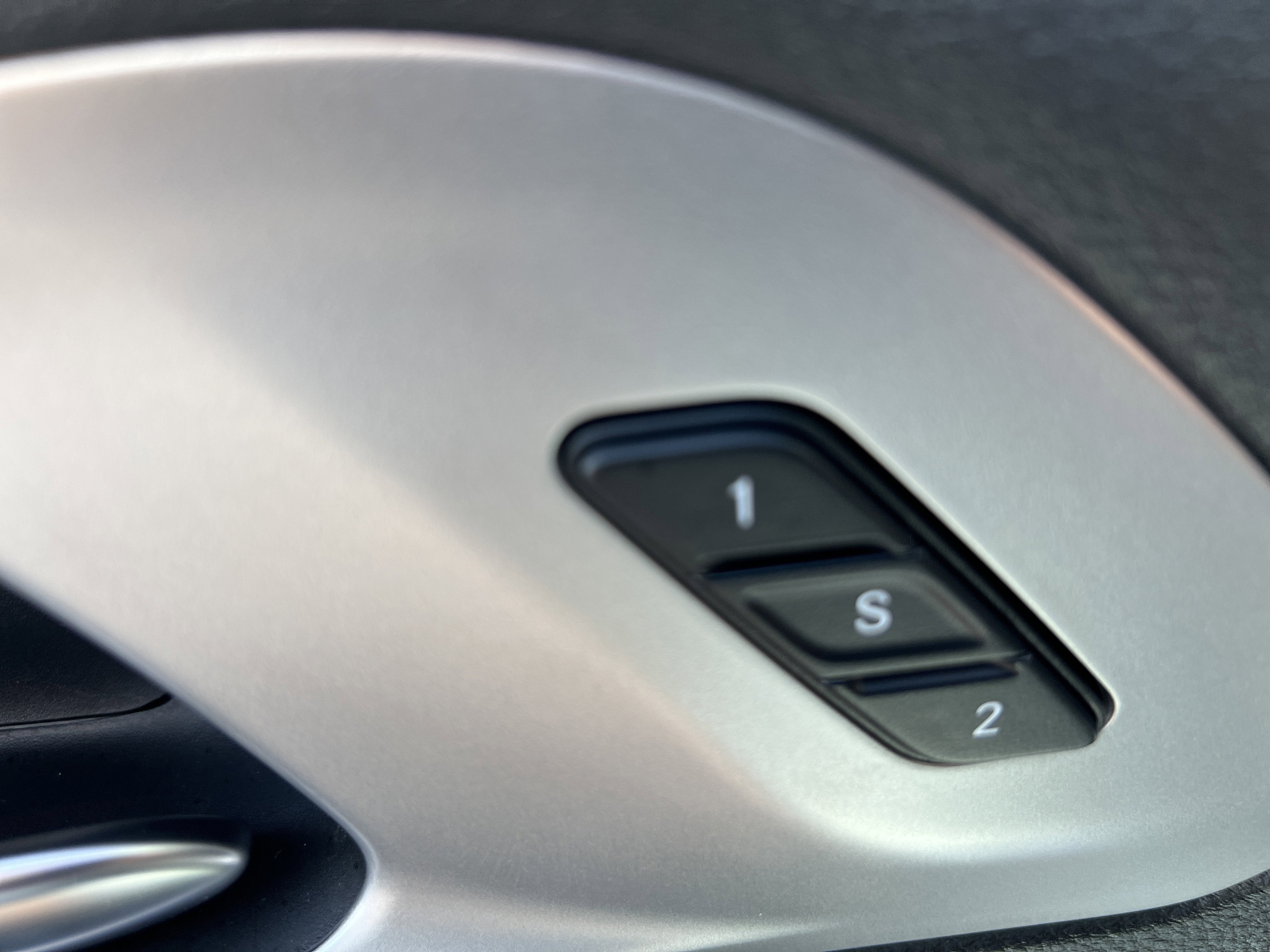 2019 Chrysler Pacifica Hybrid Limited