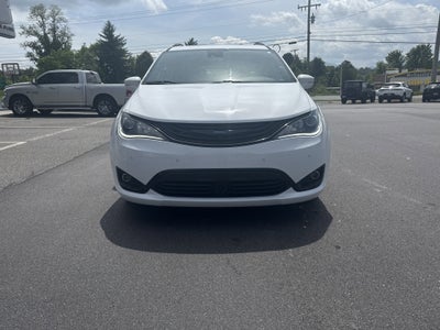 2019 Chrysler Pacifica Hybrid Limited