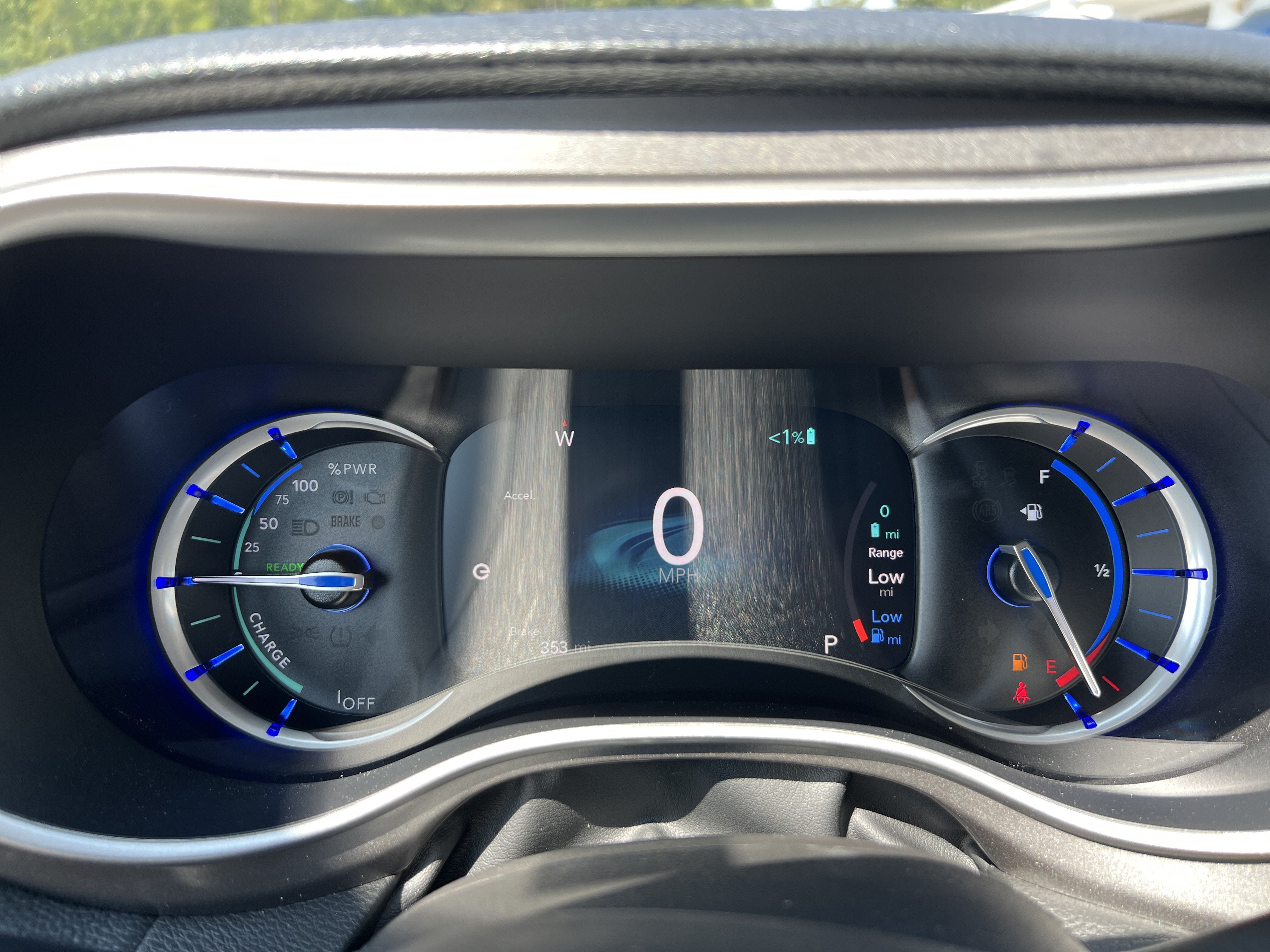 2024 Chrysler Pacifica Hybrid Select