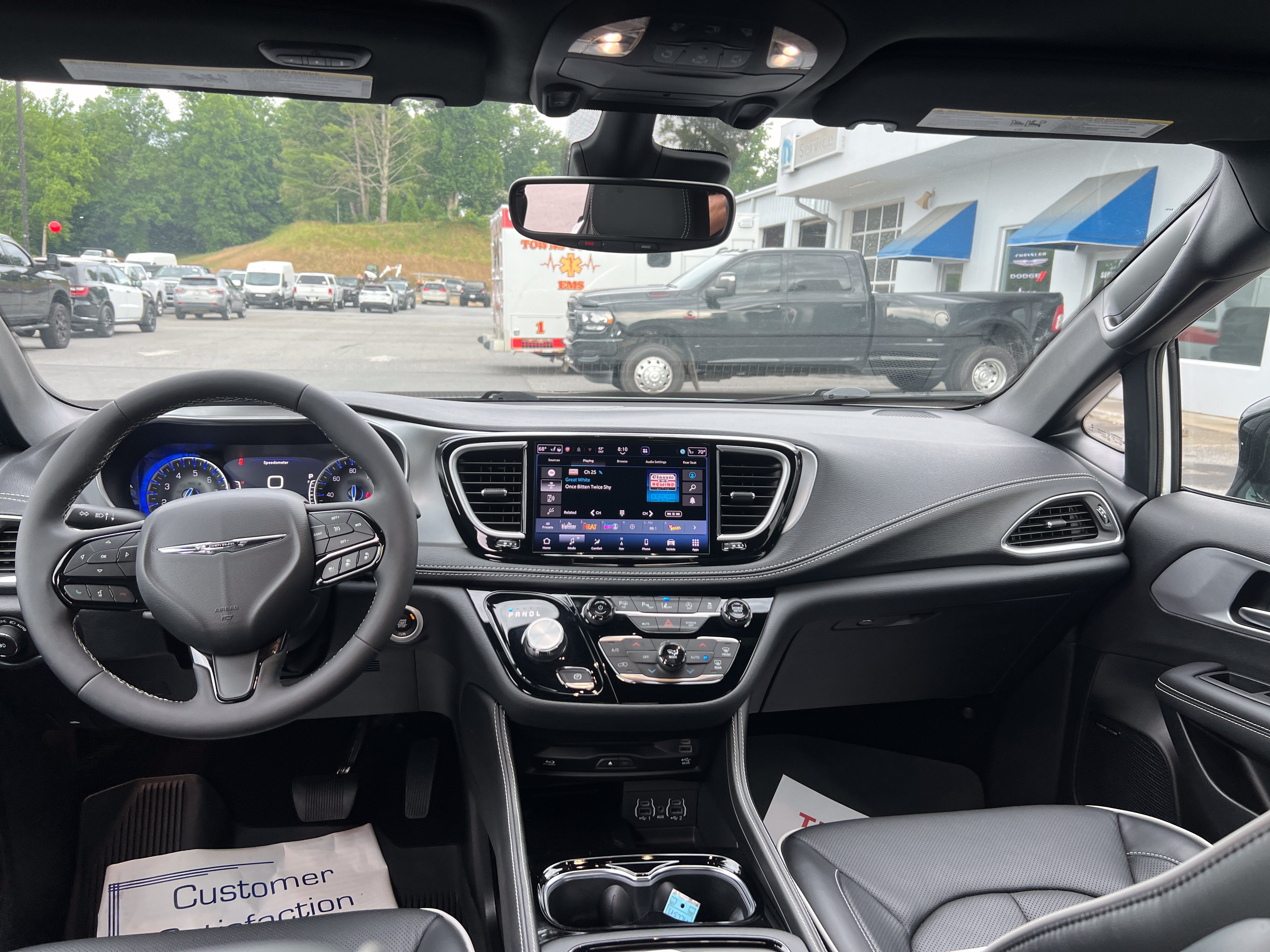2025 Chrysler Pacifica Limited