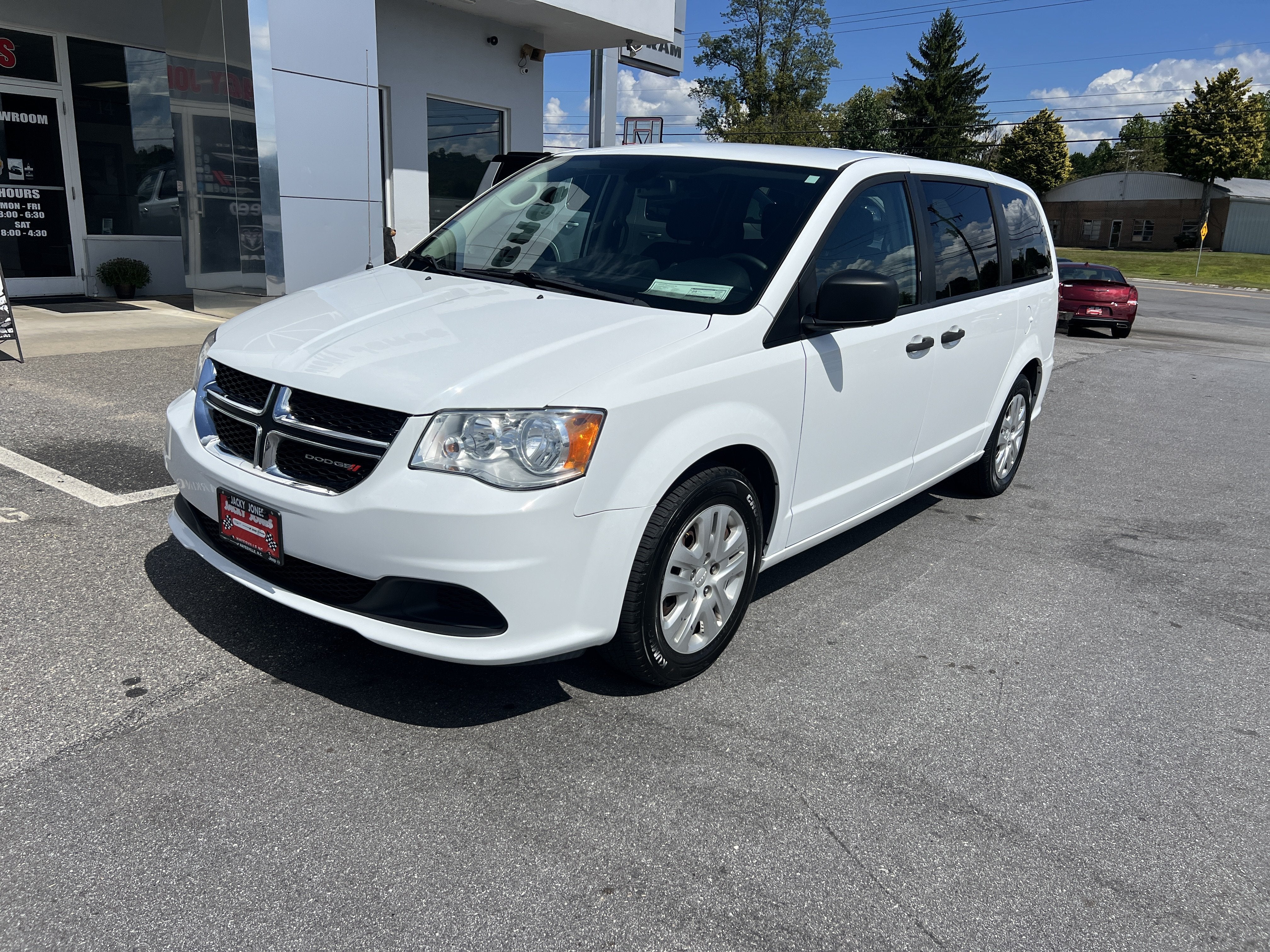 2020 Dodge Grand Caravan SE