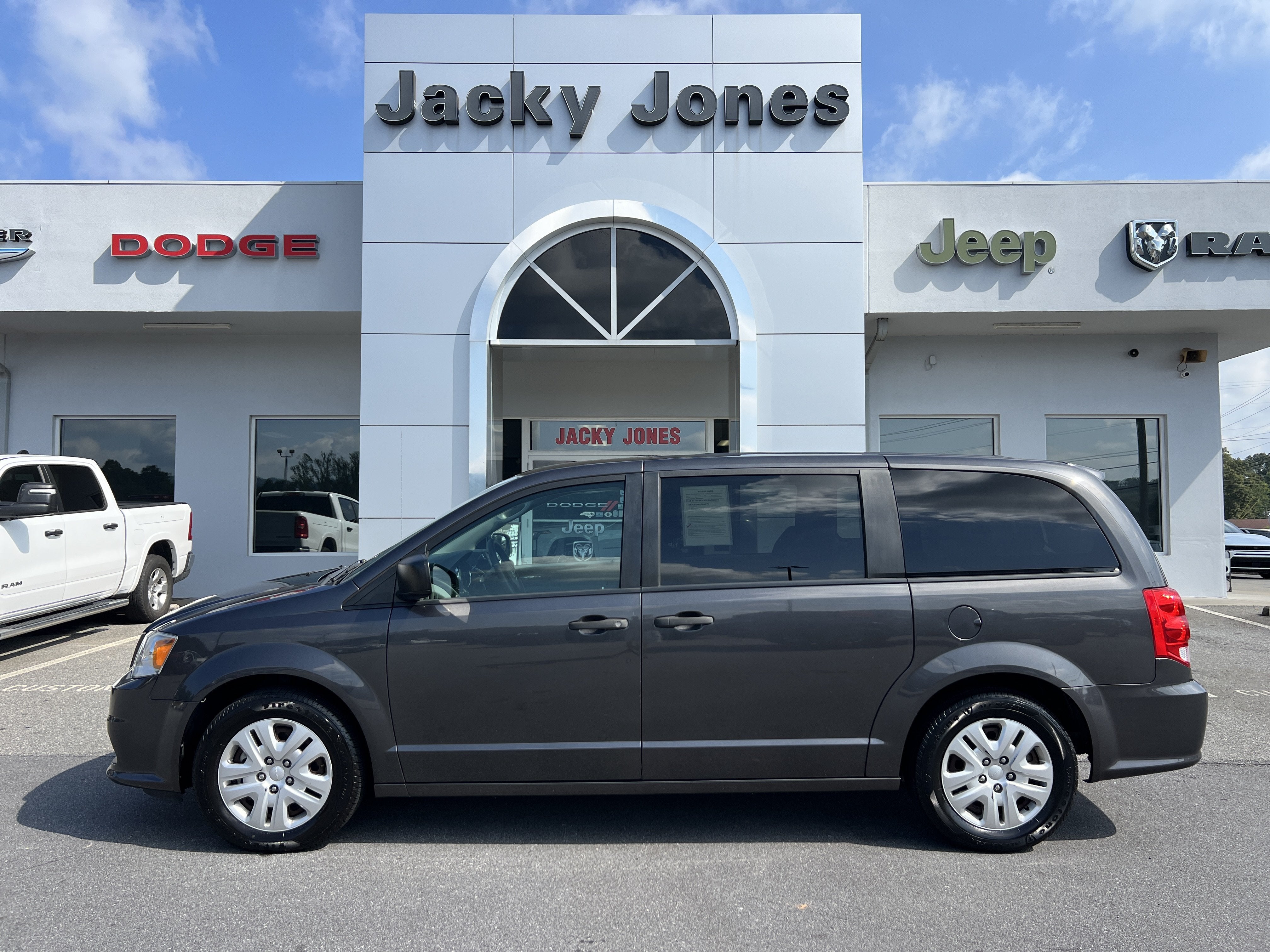 2019 Dodge Grand Caravan SE