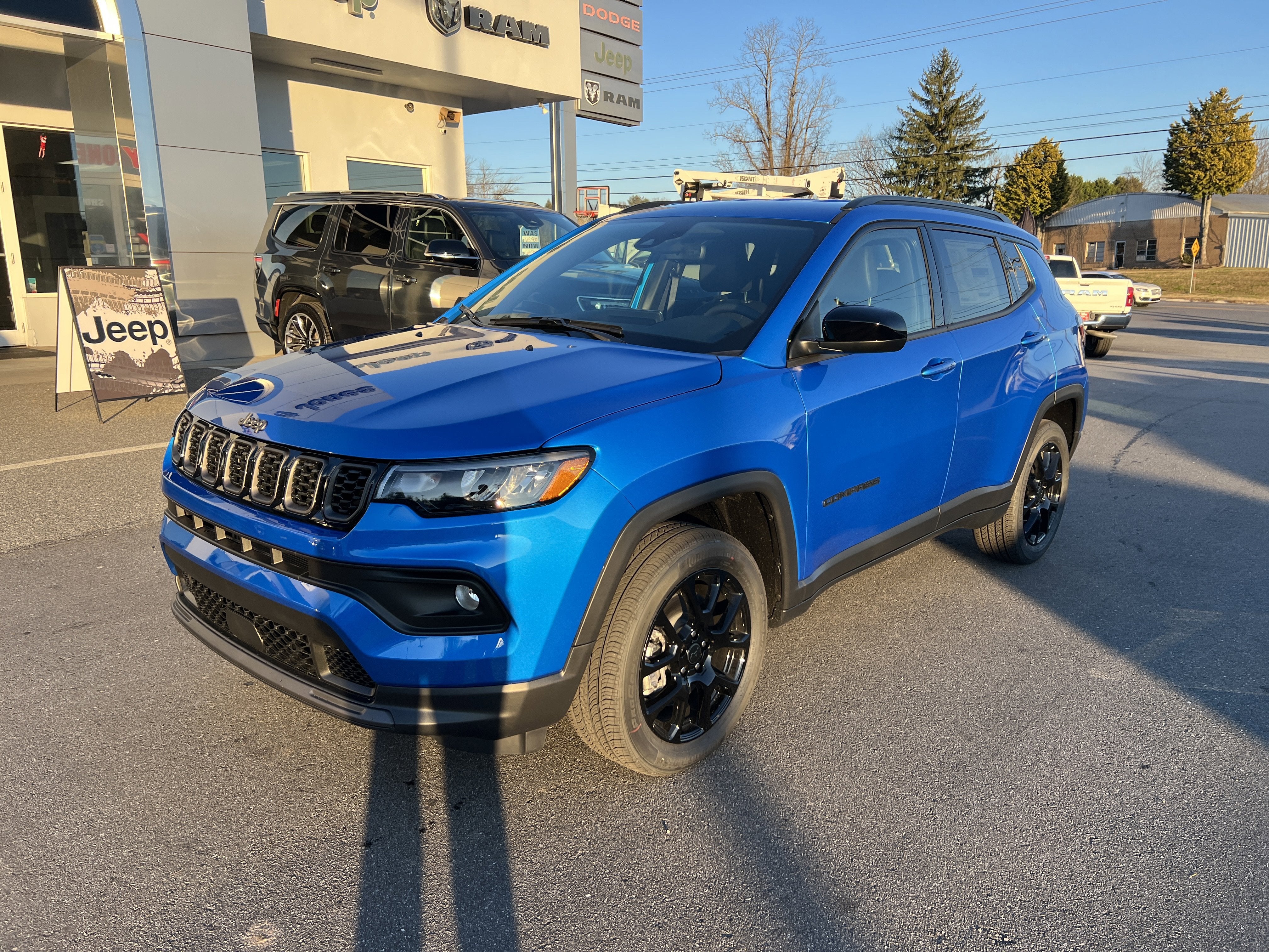 2026 Jeep Compass Latitude Altitude