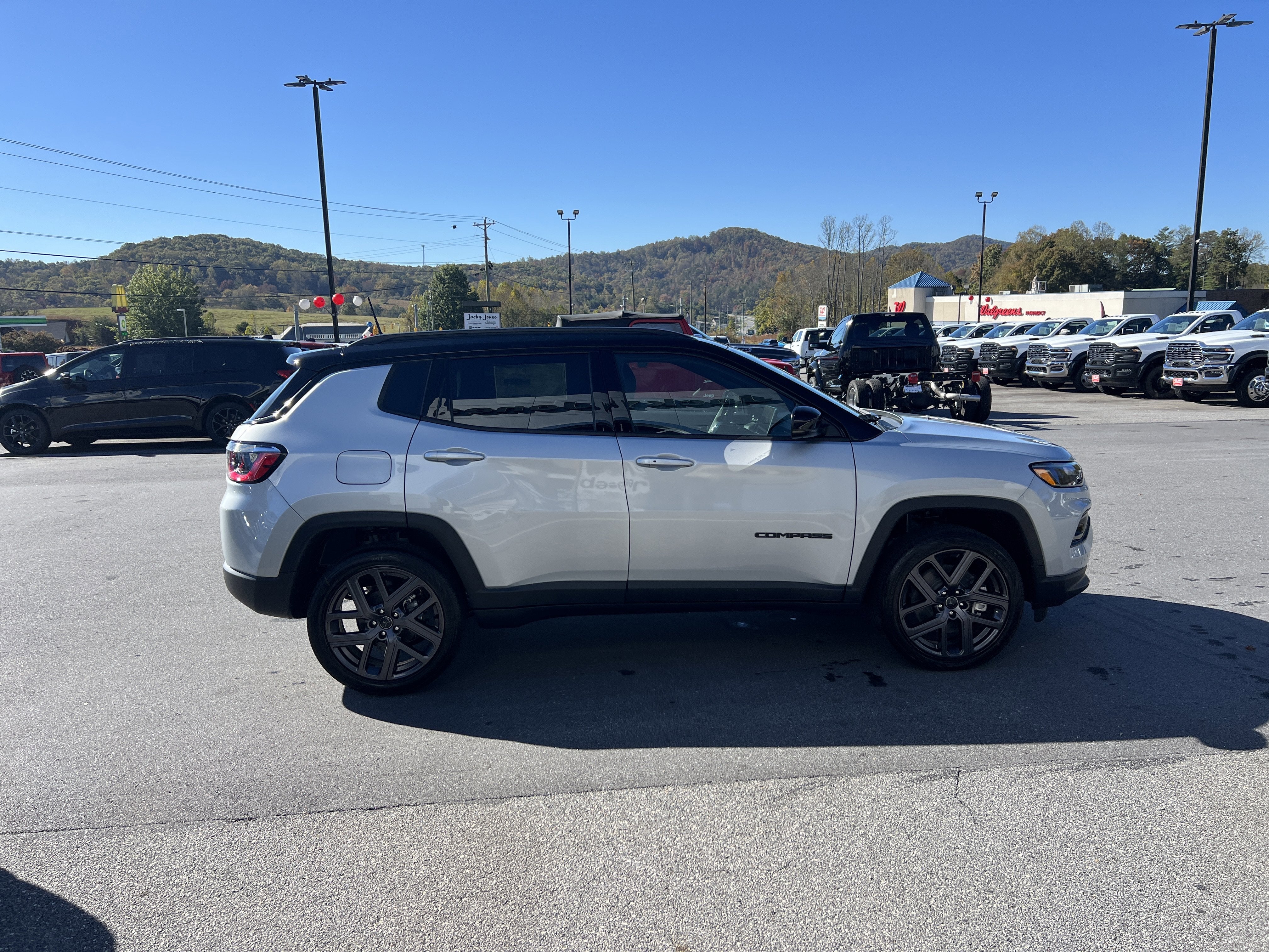 2026 Jeep Compass Limited Altitude