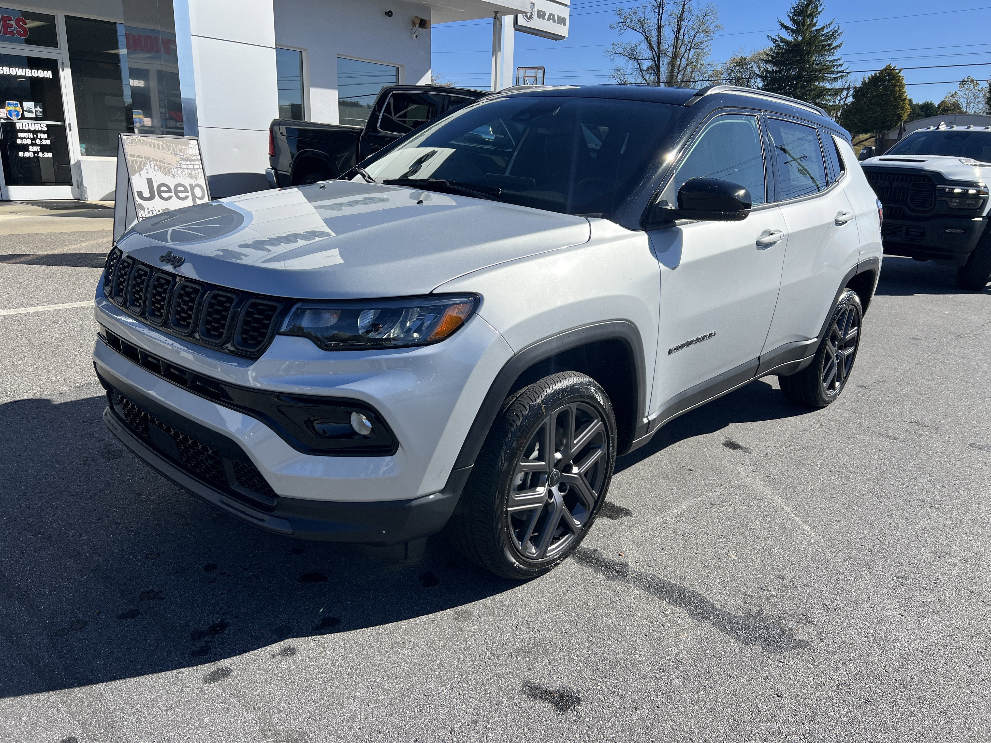 2026 Jeep Compass Limited Altitude