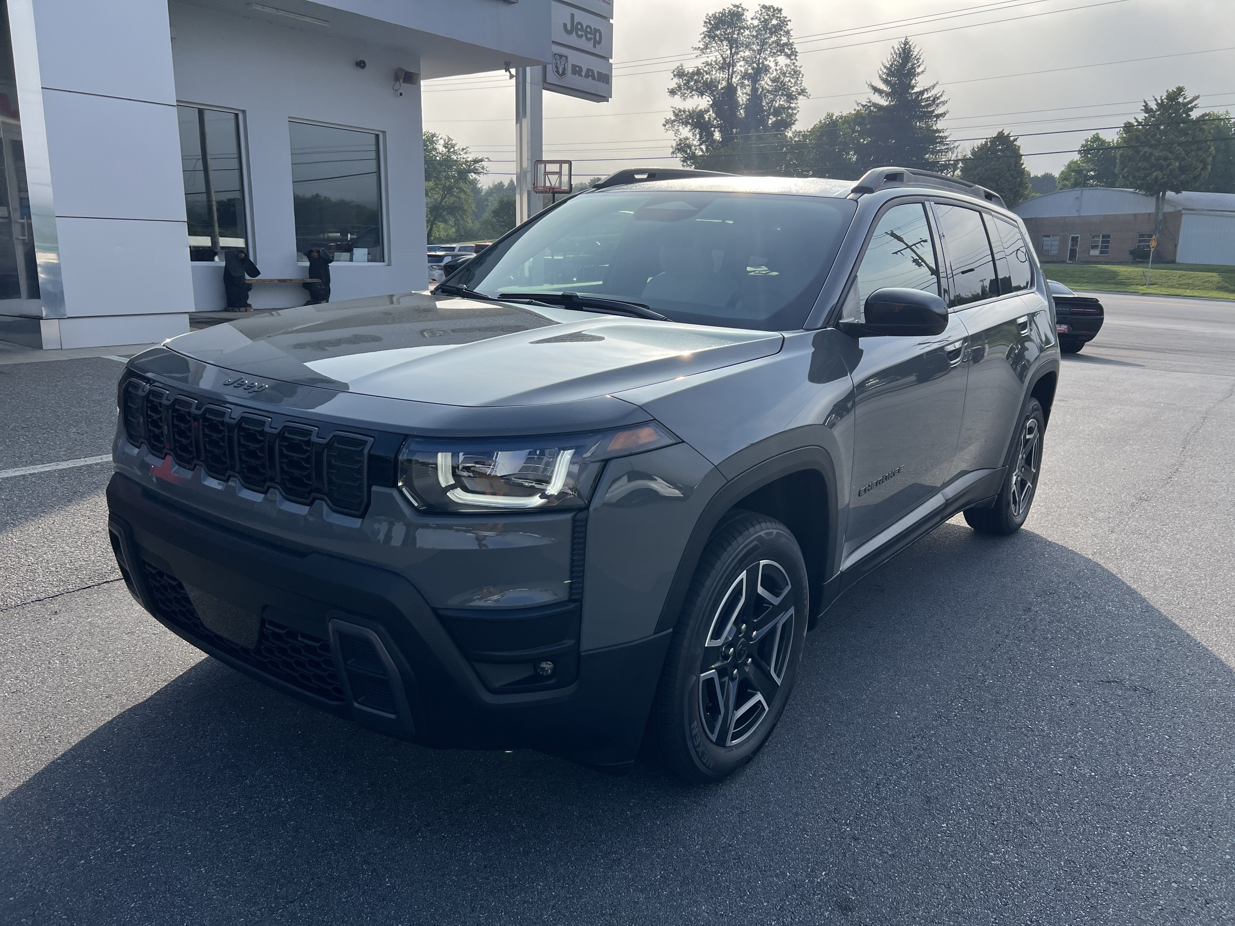 2026 Jeep Cherokee Laredo