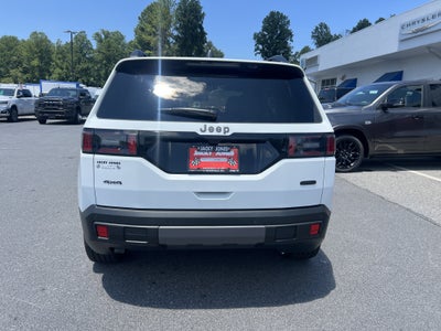 2026 Jeep Cherokee Overland