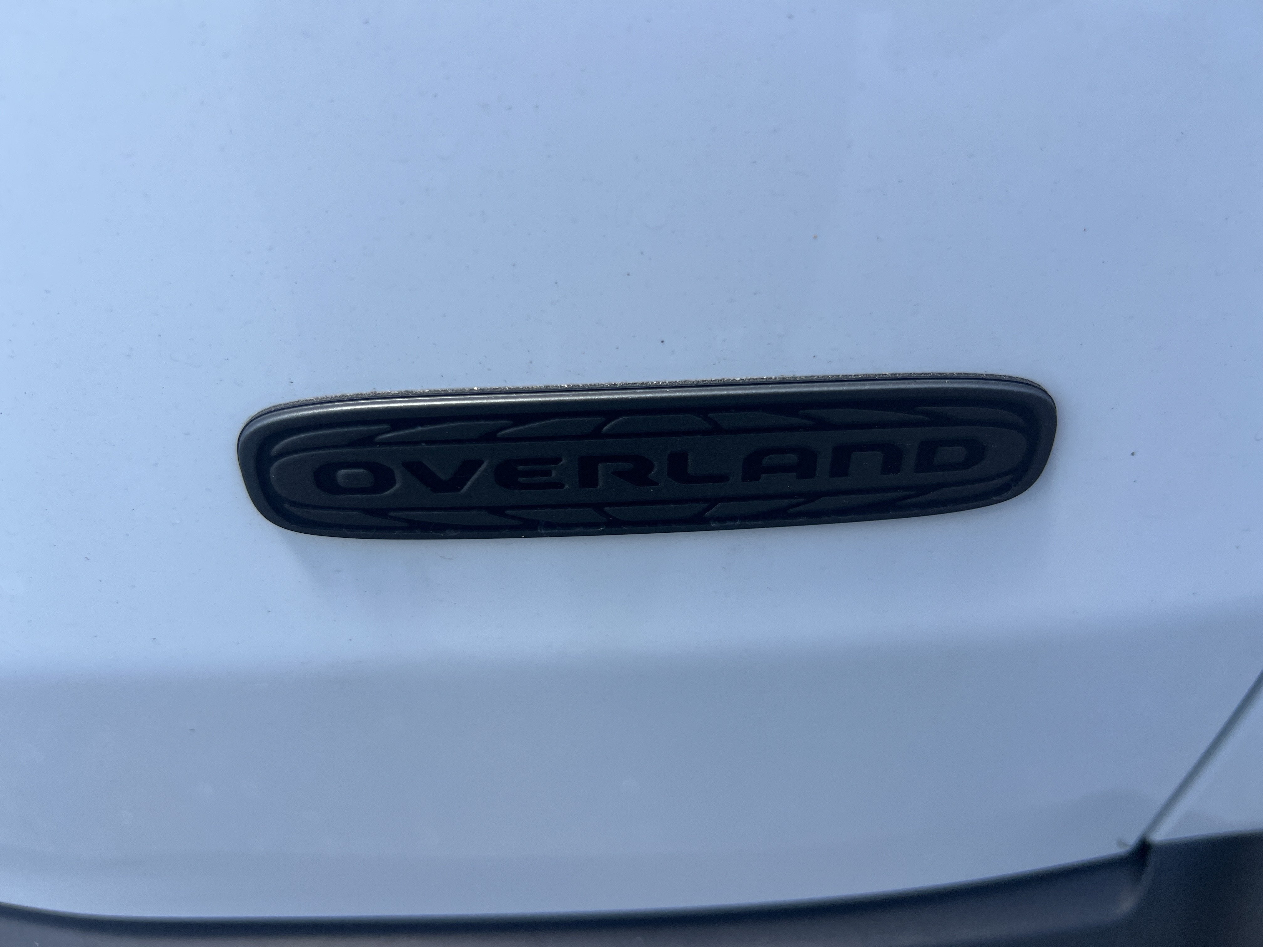 2026 Jeep Cherokee Overland