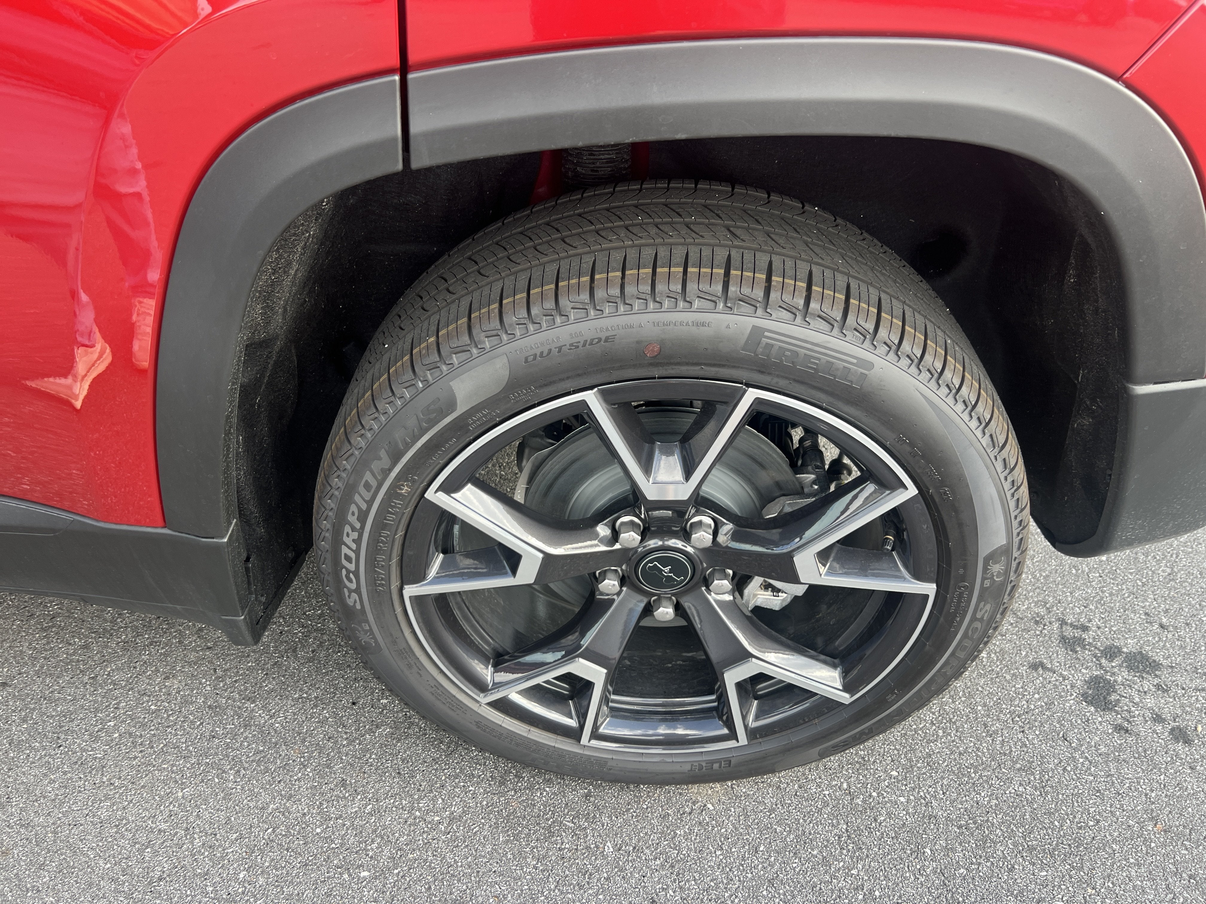 2027 Jeep Cherokee Overland