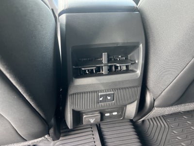 2027 Jeep Cherokee Overland