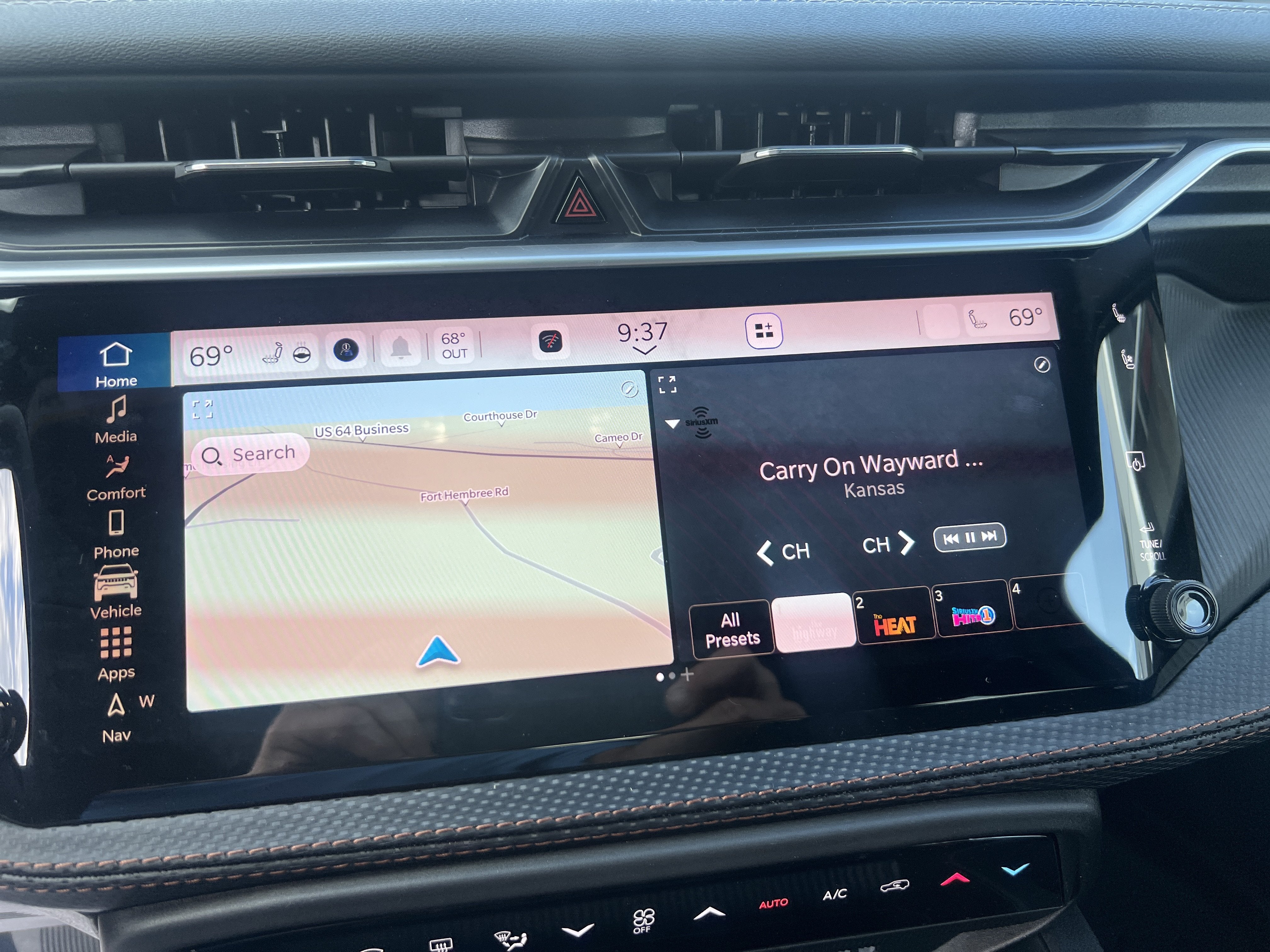 2027 Jeep Cherokee Overland