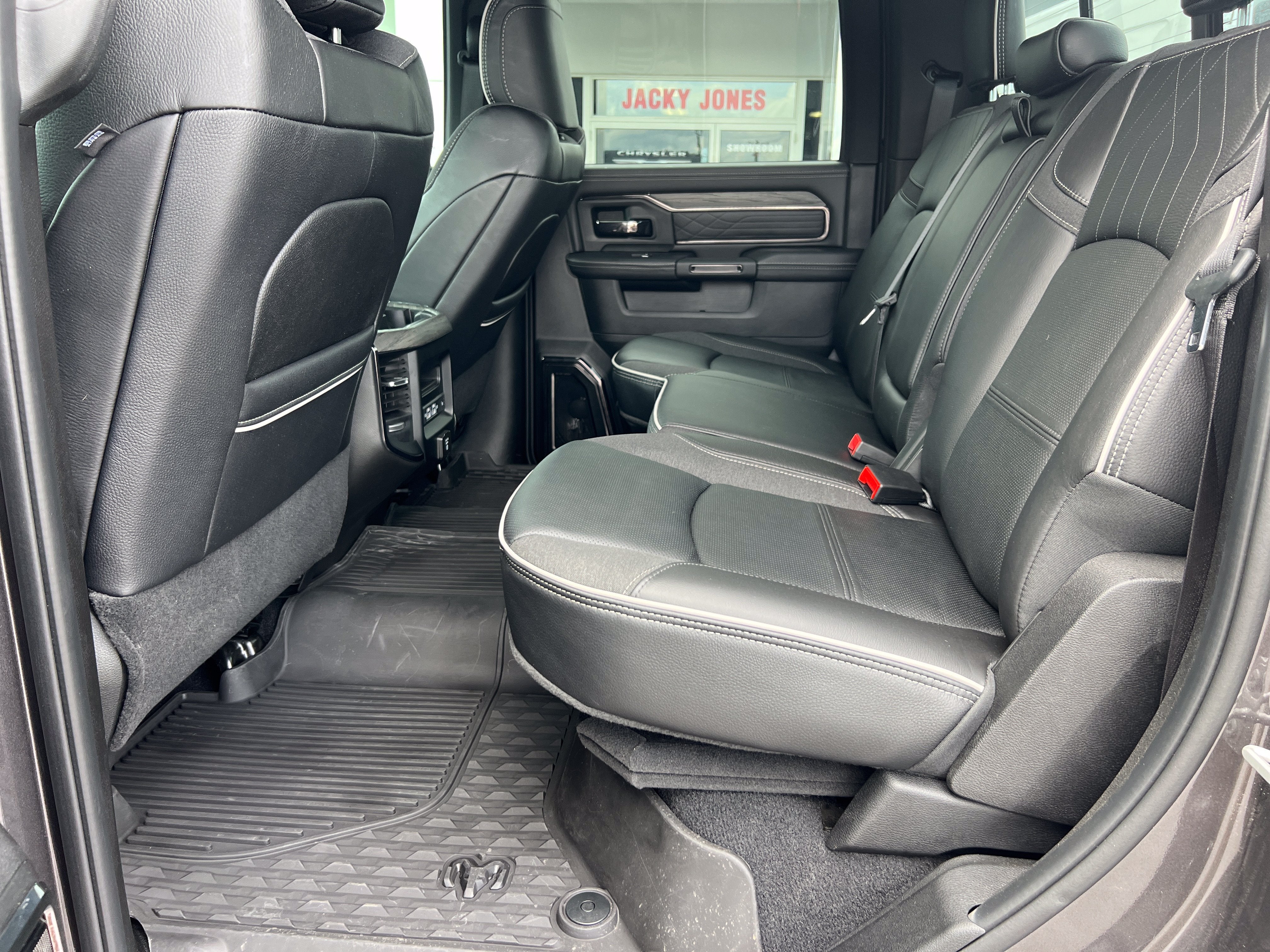 2025 RAM 2500 Limited