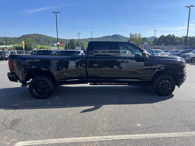 2025 RAM 3500 Limited