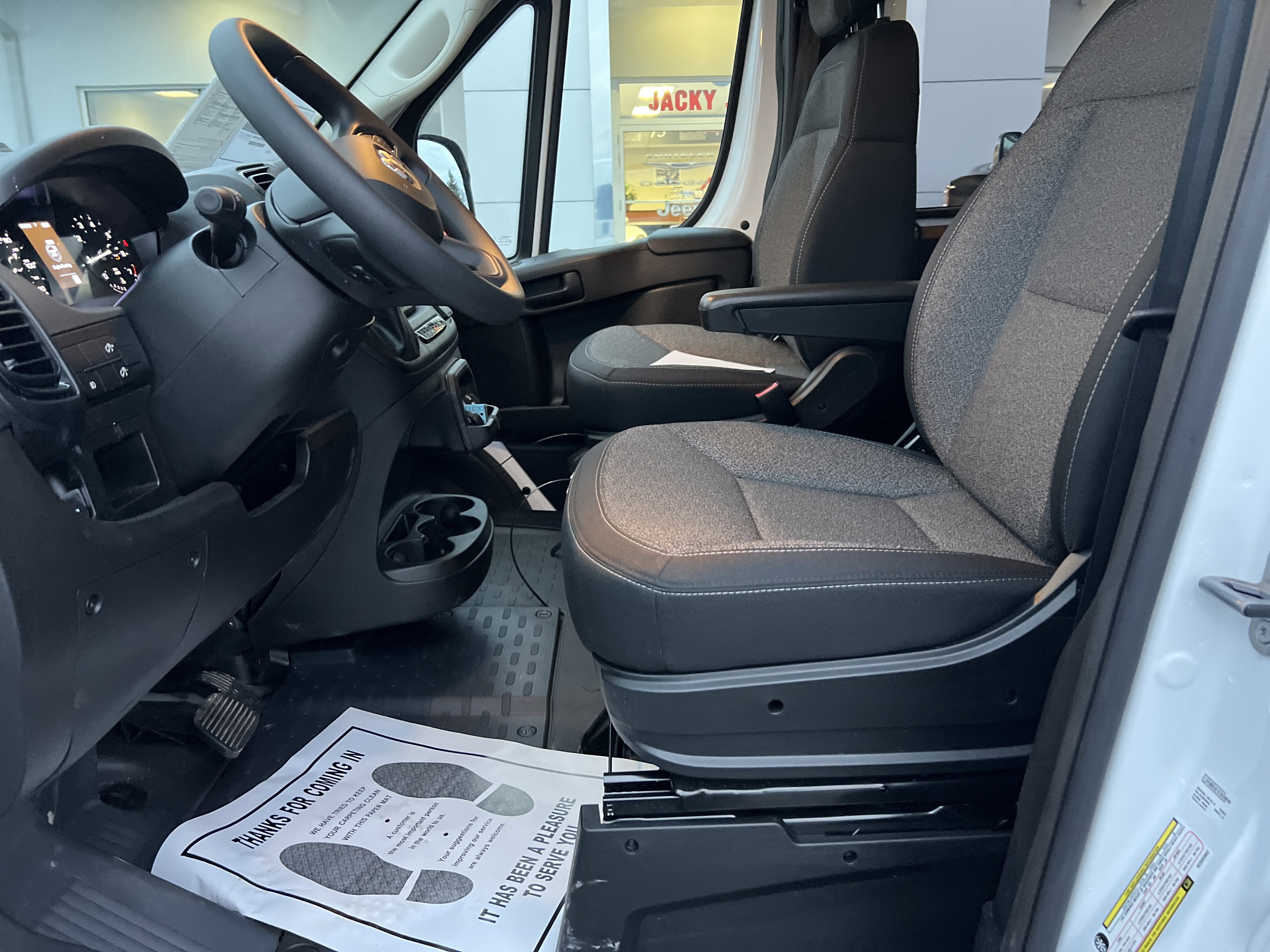 2025 RAM ProMaster Cargo Van Tradesman