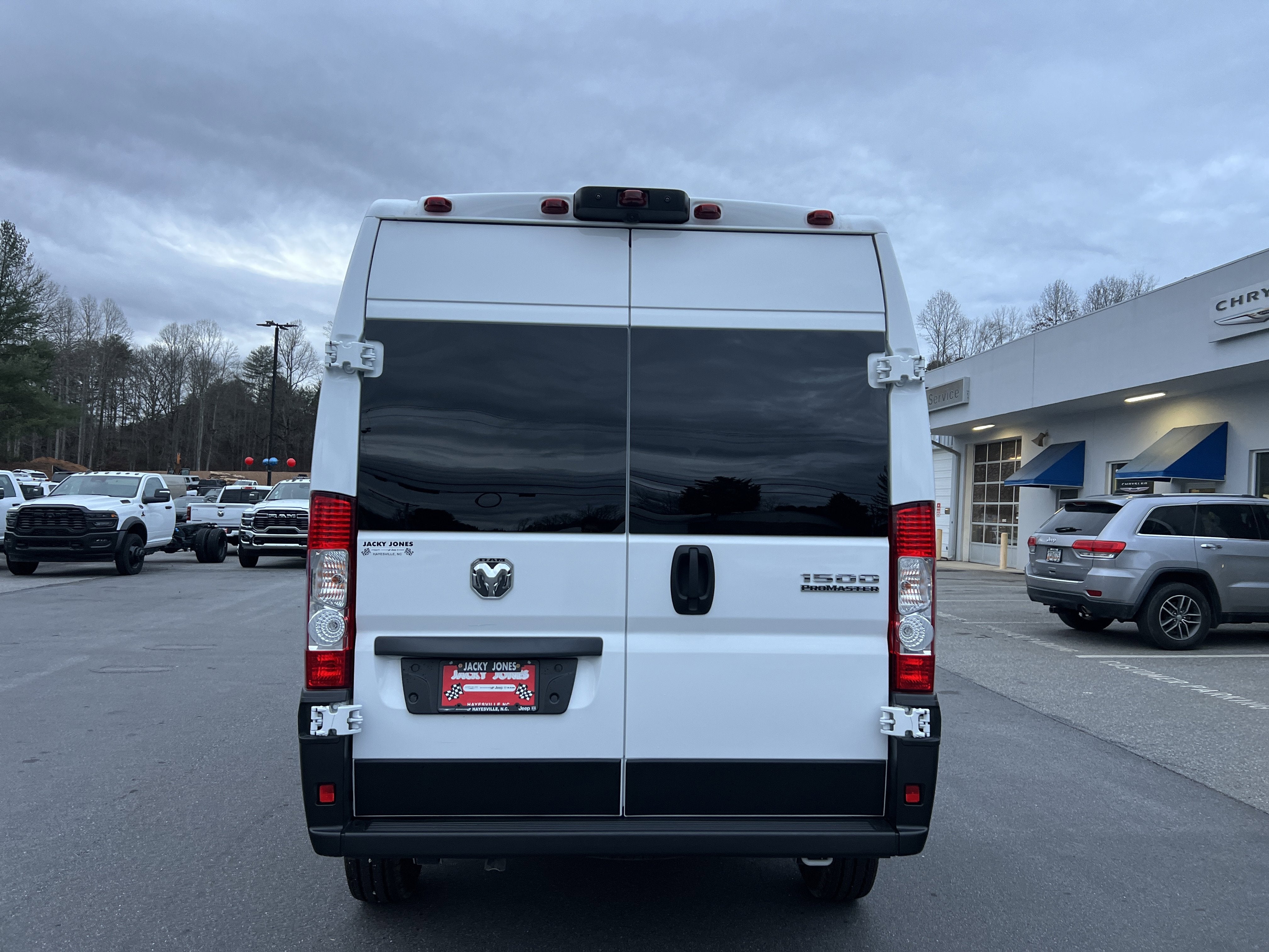 2025 RAM ProMaster Cargo Van Tradesman