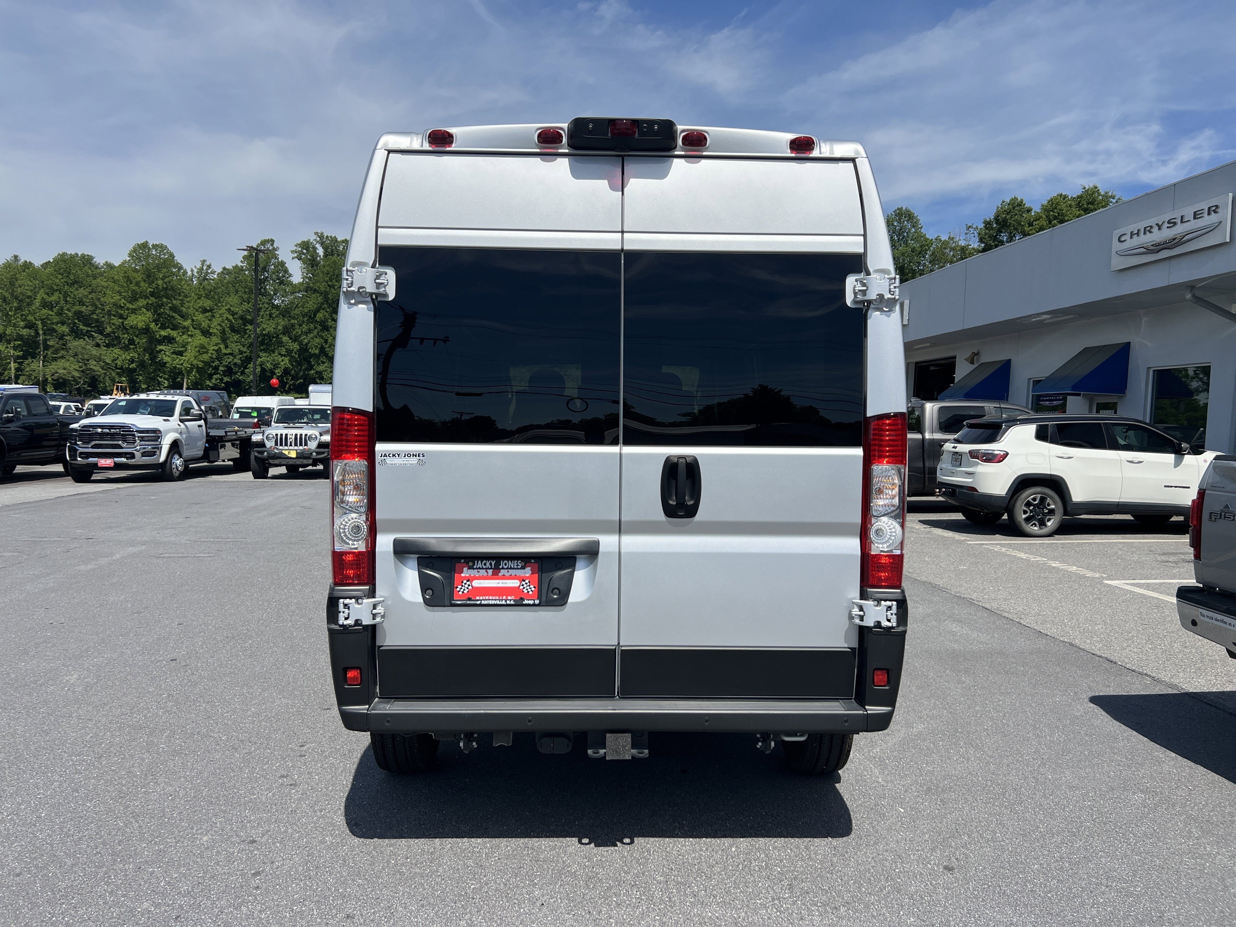 2025 RAM ProMaster Cargo Van SLT