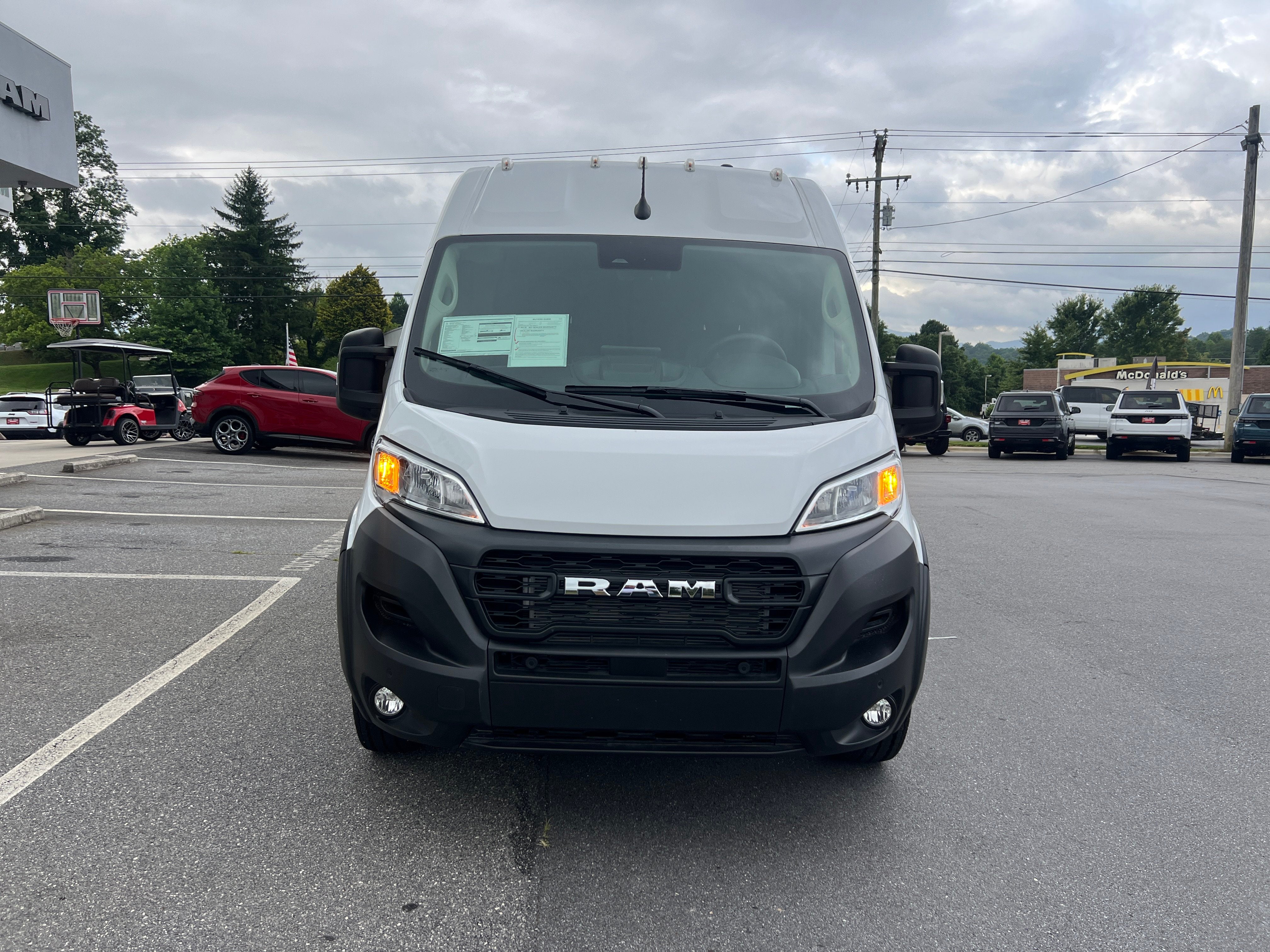 2025 RAM ProMaster Cargo Van Tradesman