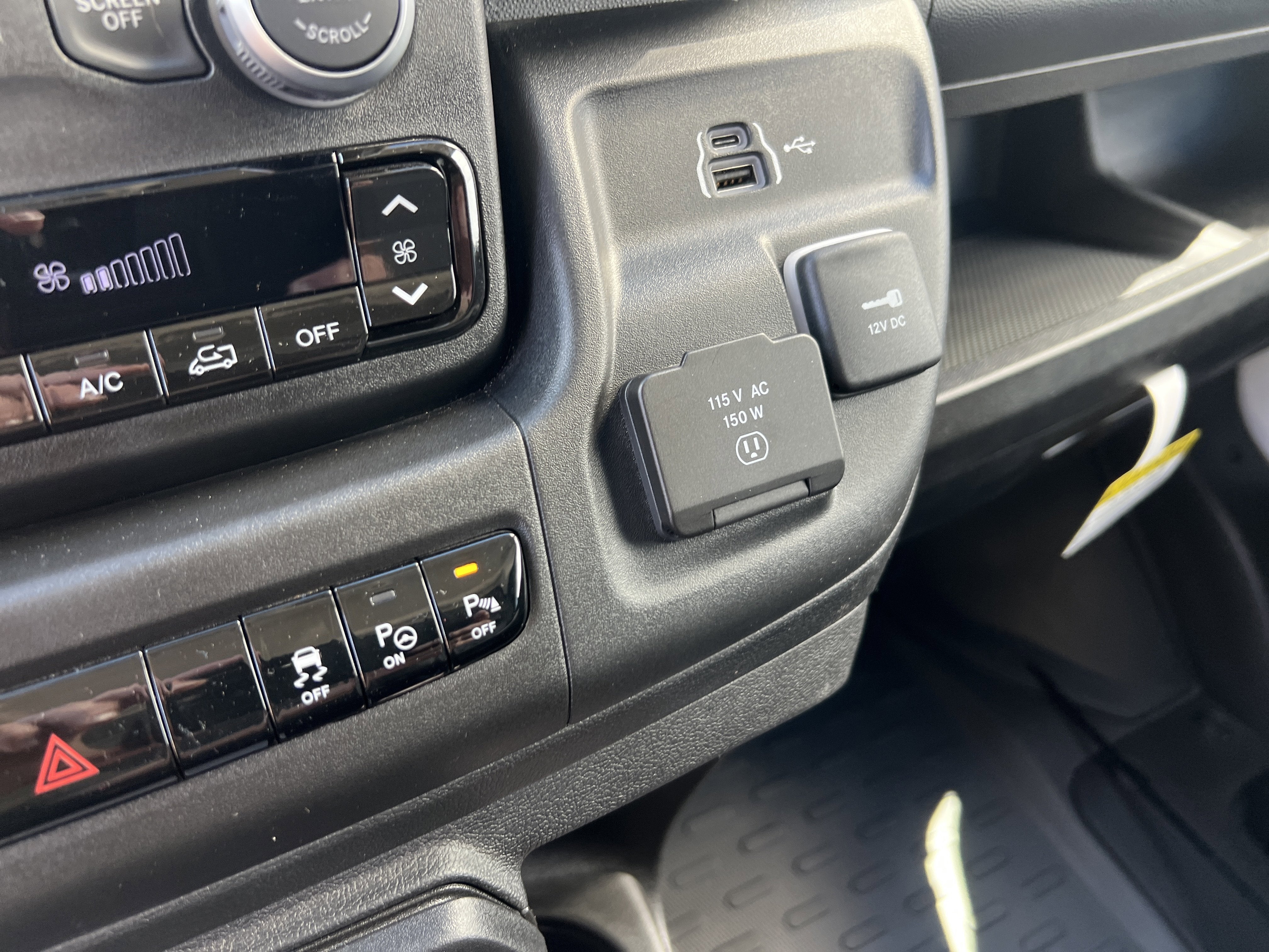 2025 RAM ProMaster Cargo Van SLT