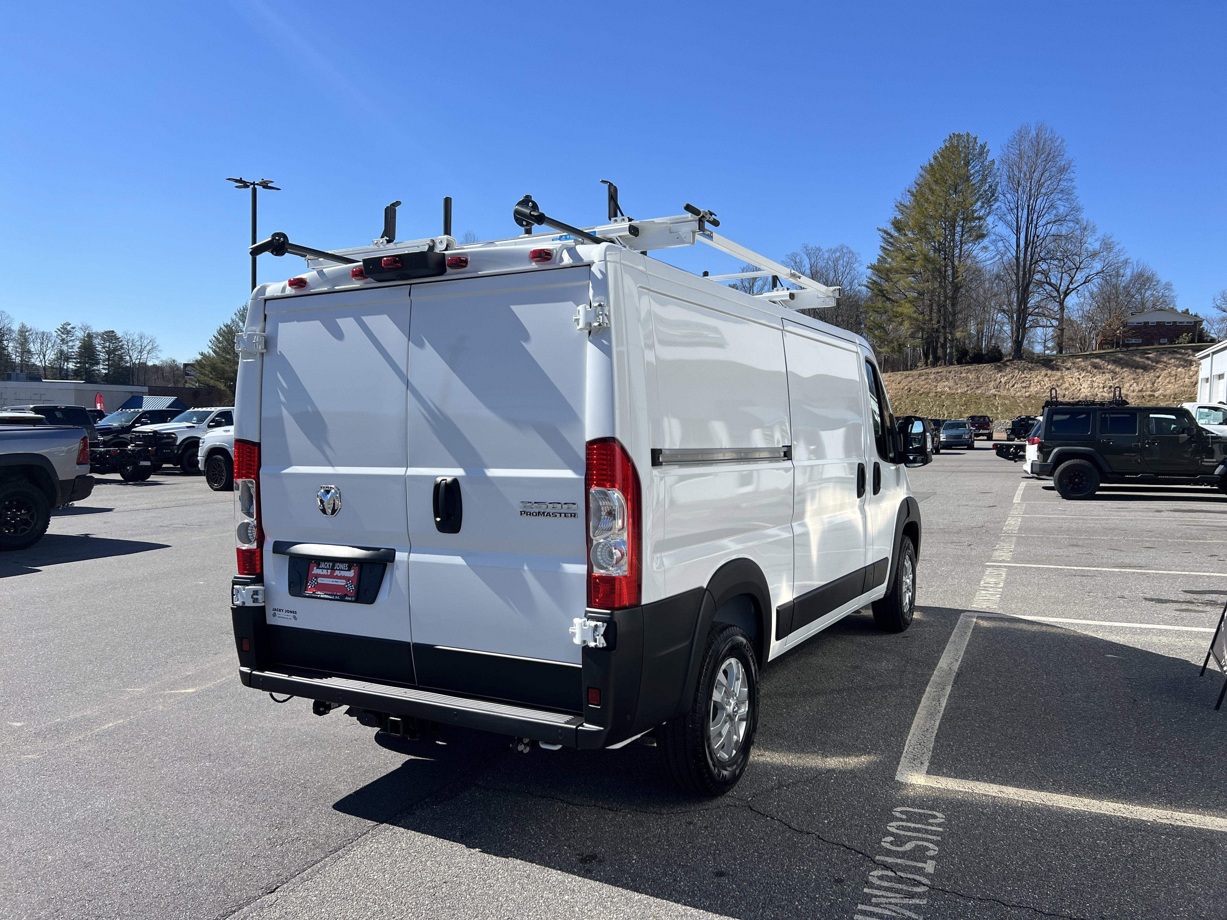 2025 RAM ProMaster Cargo Van SLT