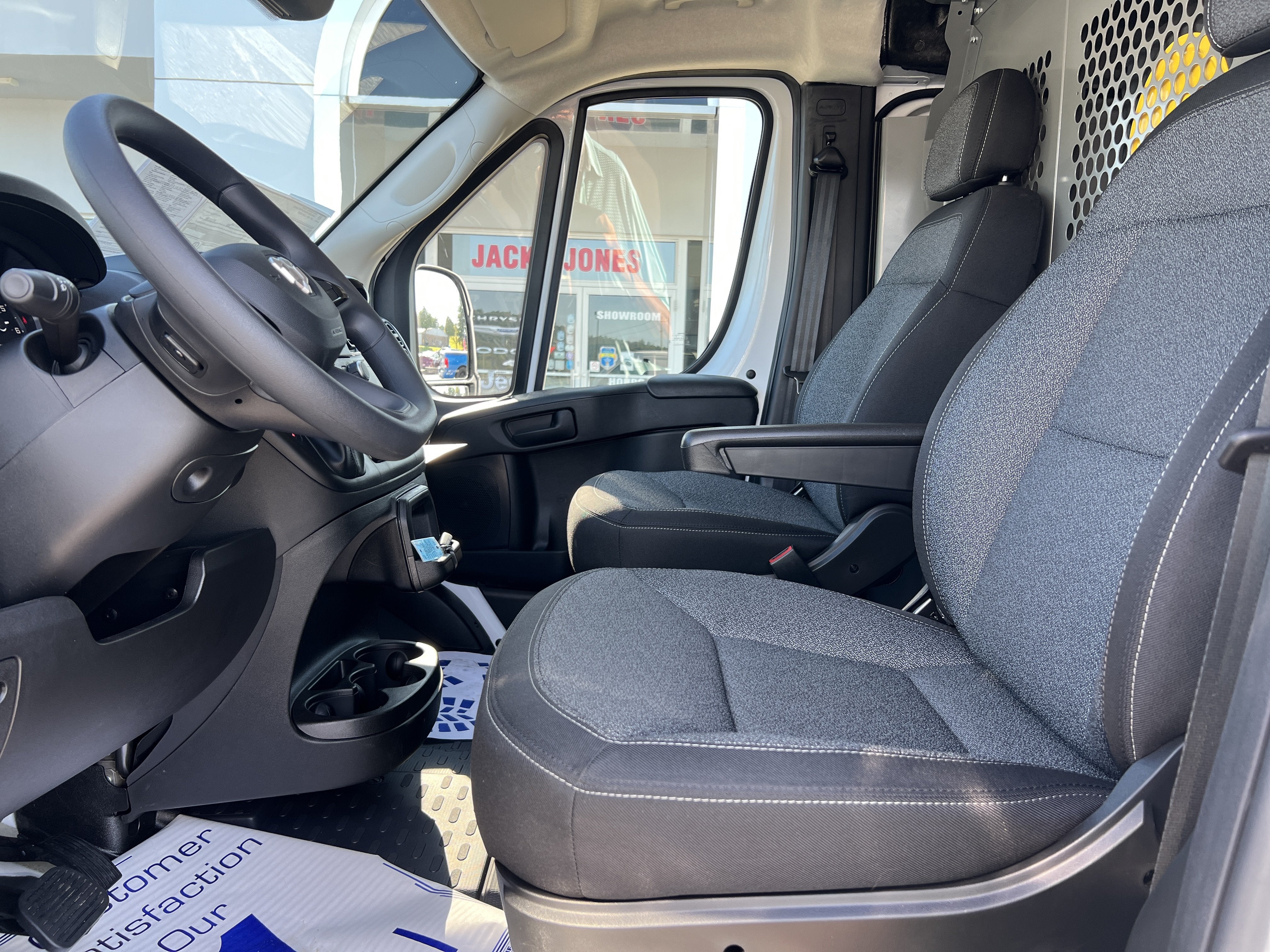2025 RAM ProMaster Cargo Van Tradesman
