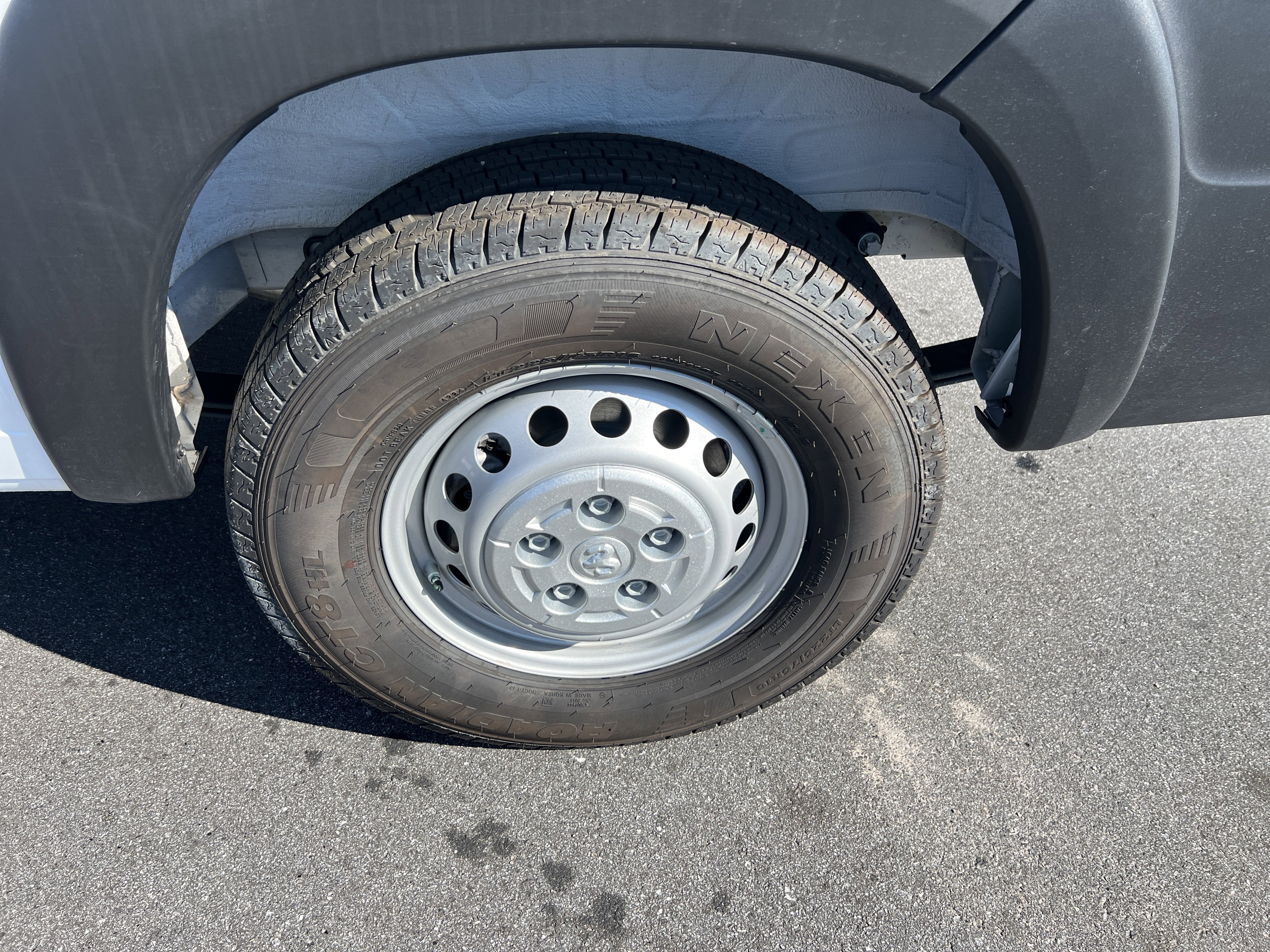 2025 RAM ProMaster Cargo Van Tradesman