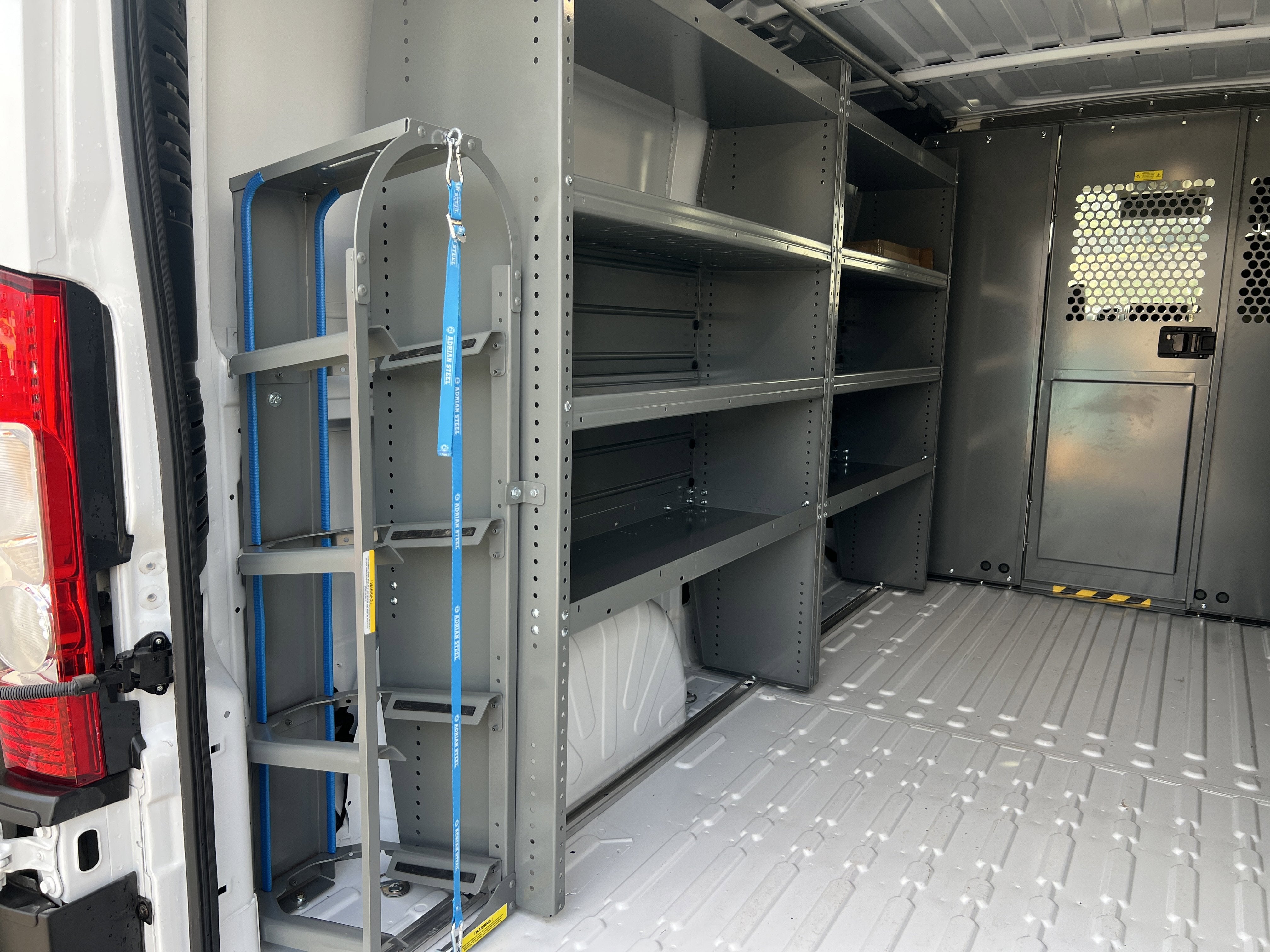 2025 RAM ProMaster Cargo Van SLT