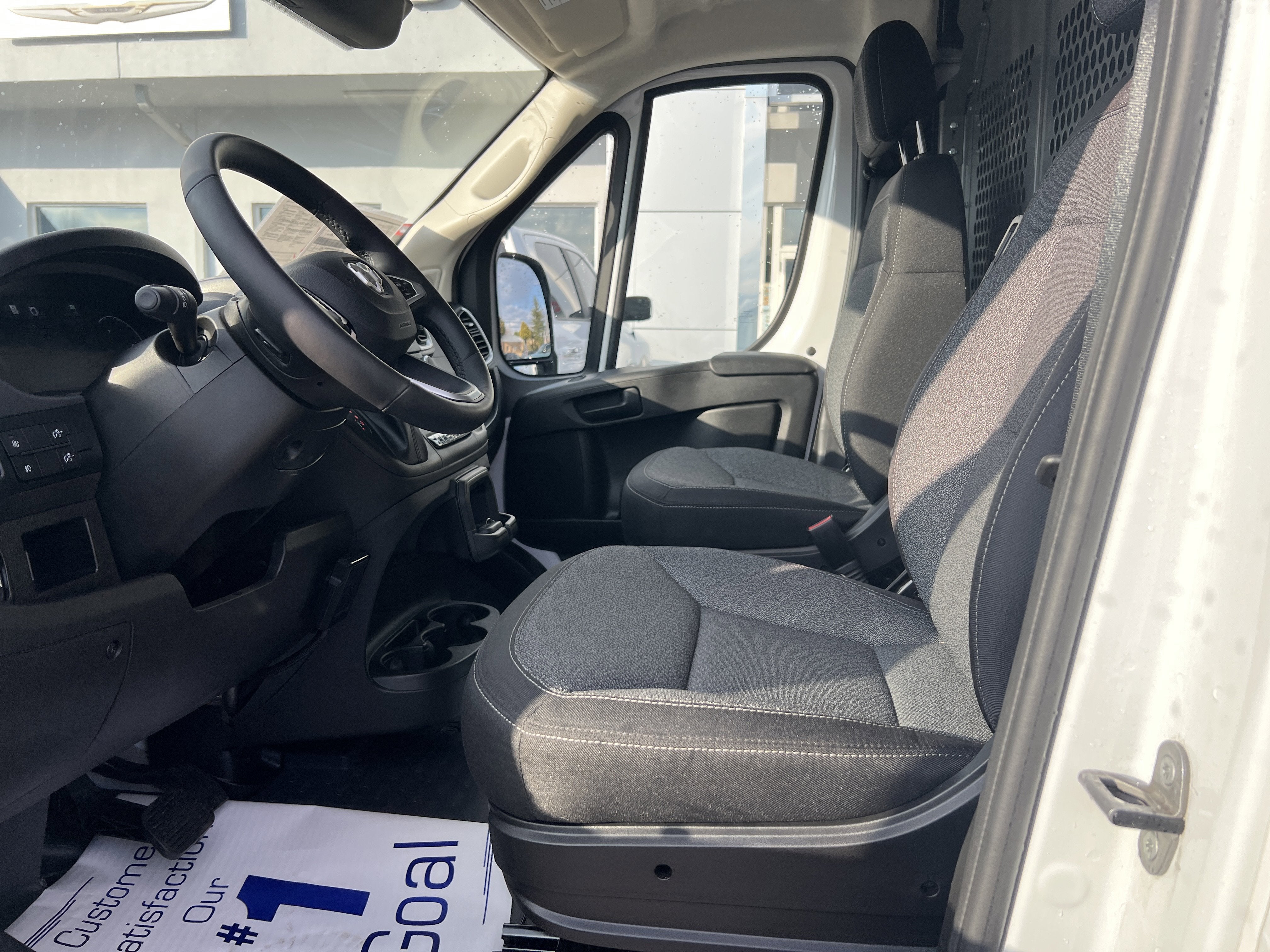 2025 RAM ProMaster Cargo Van SLT