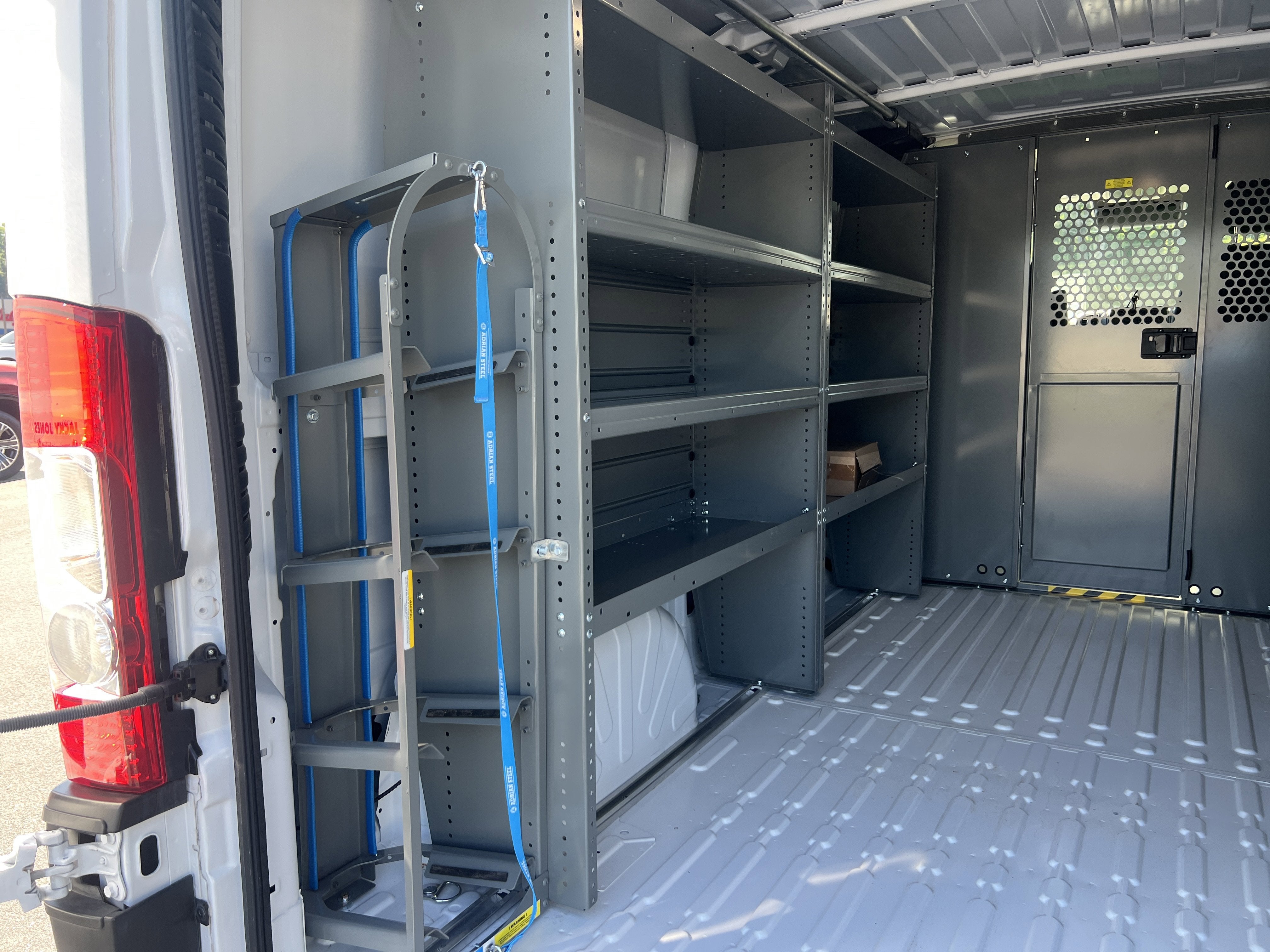2025 RAM ProMaster Cargo Van SLT