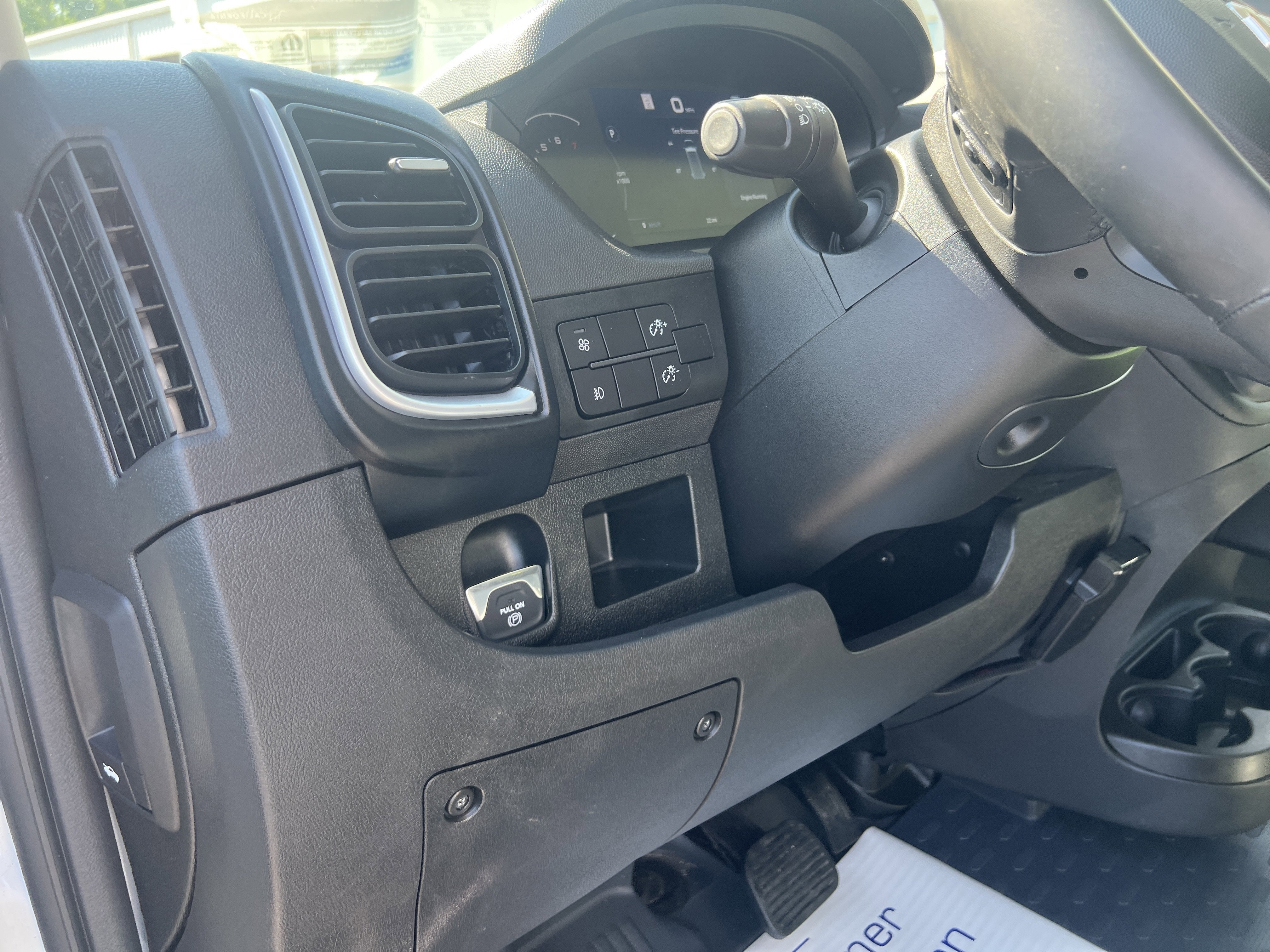 2025 RAM ProMaster Cargo Van SLT