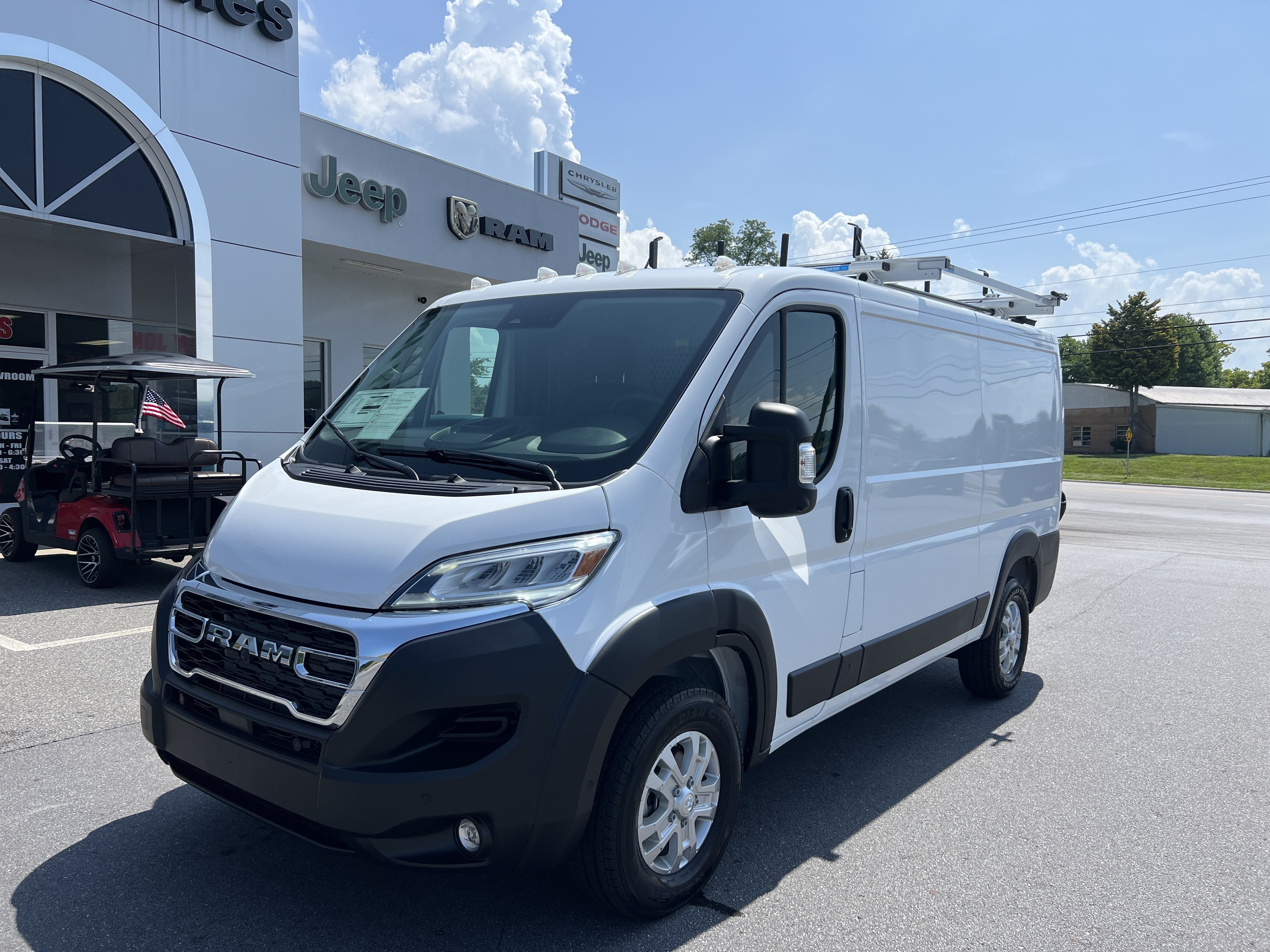 2025 RAM ProMaster Cargo Van SLT