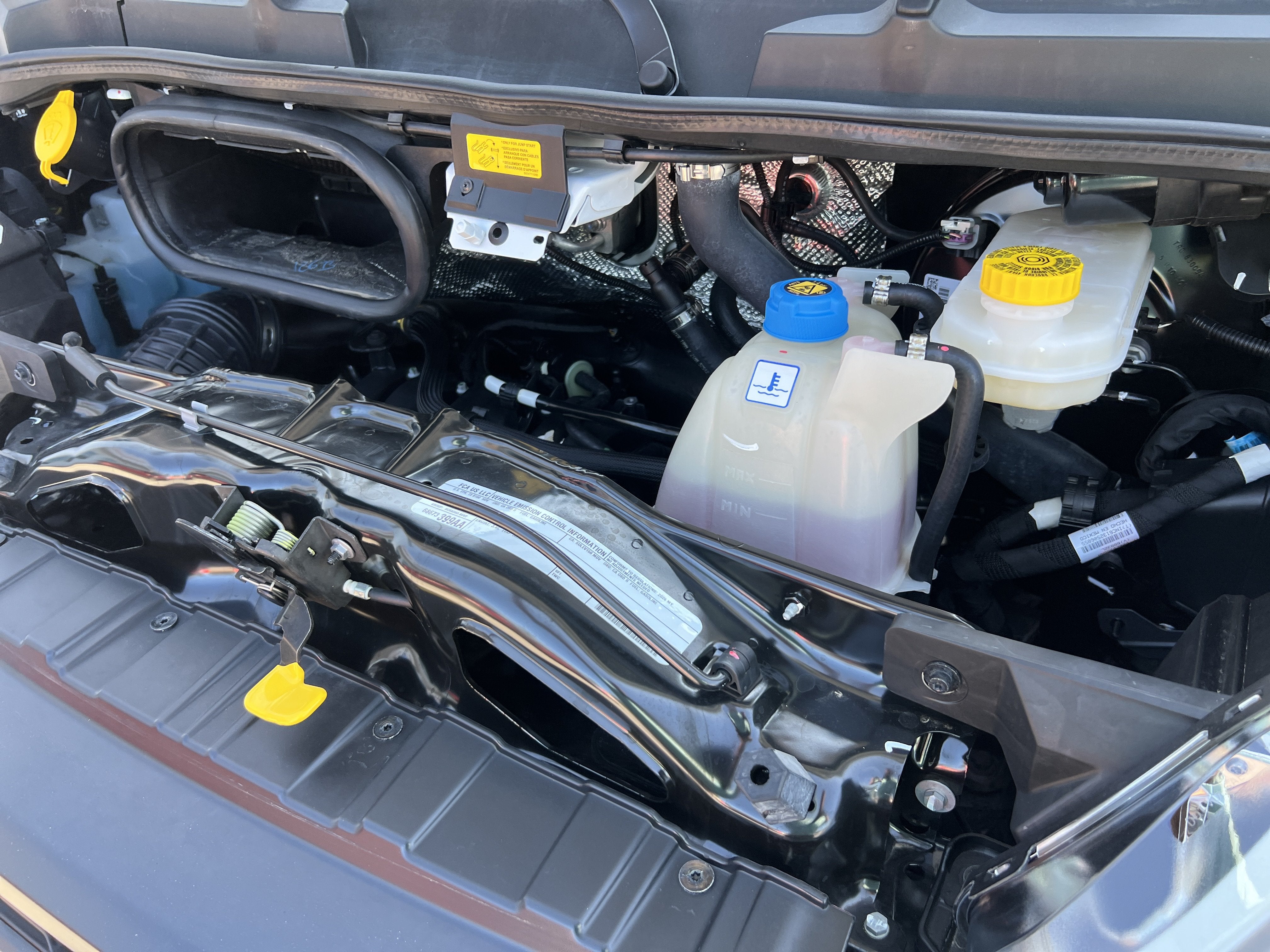 2025 RAM ProMaster Cargo Van Tradesman