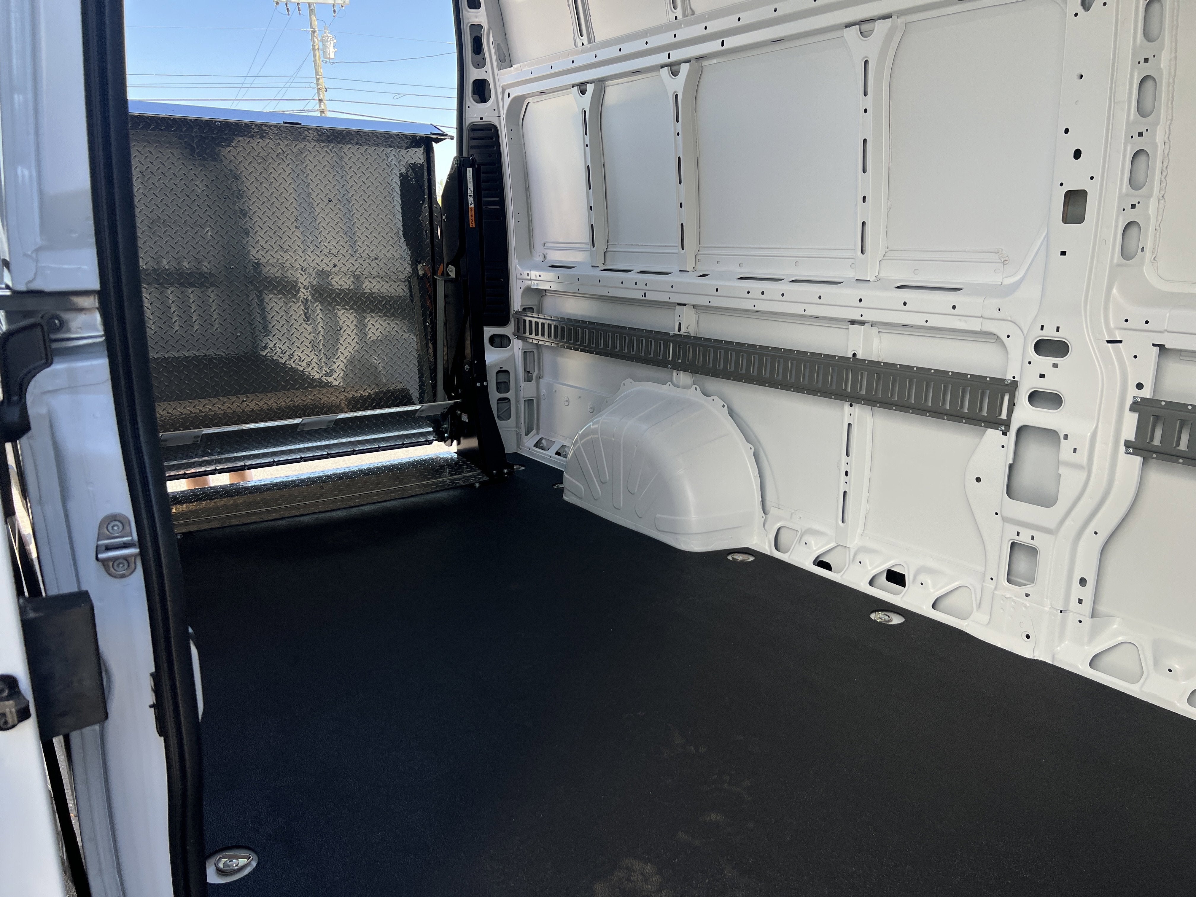 2025 RAM ProMaster Cargo Van Tradesman