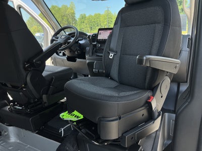 2026 RAM ProMaster Cargo Van SLT