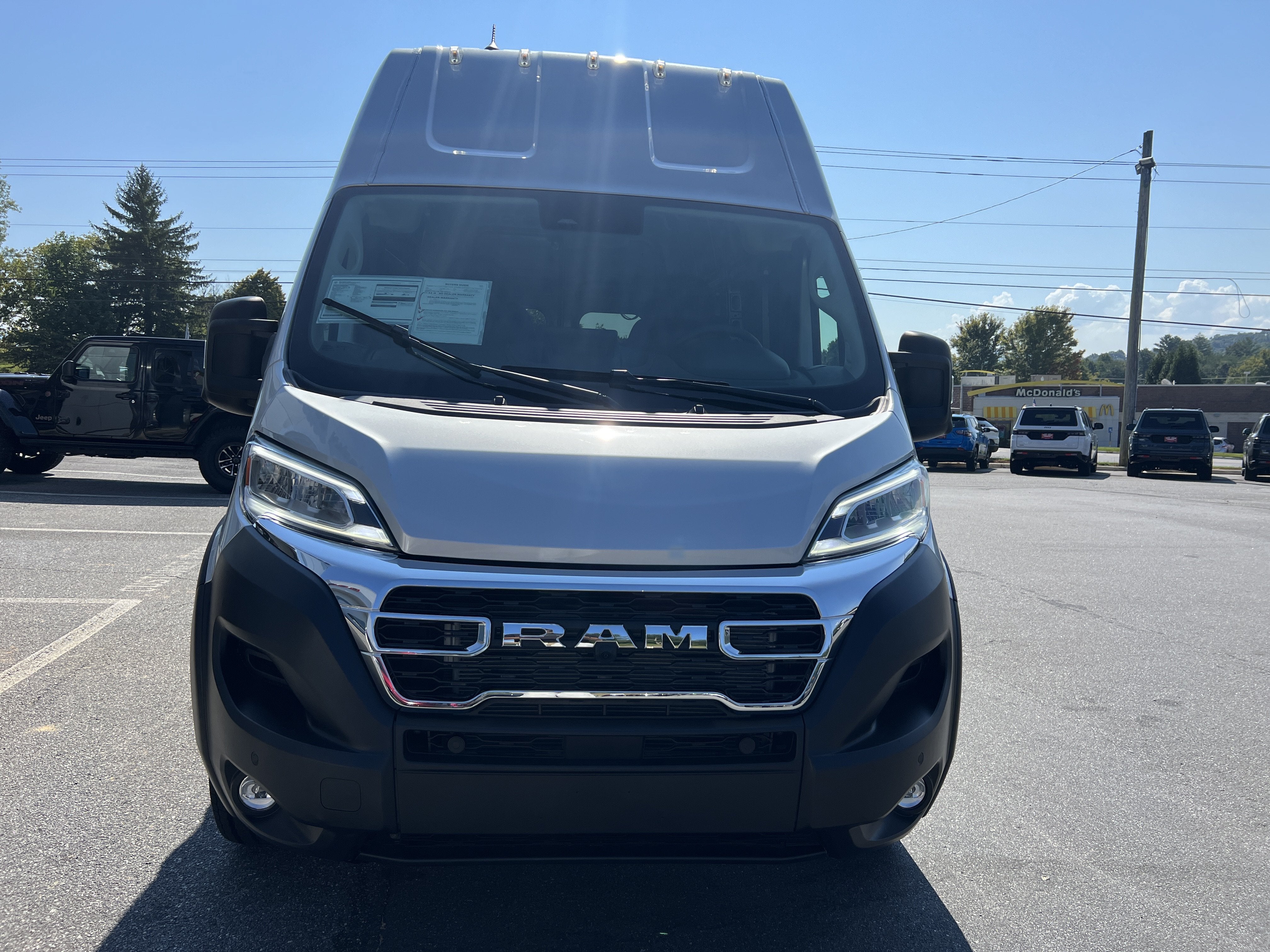 2026 RAM ProMaster Cargo Van SLT