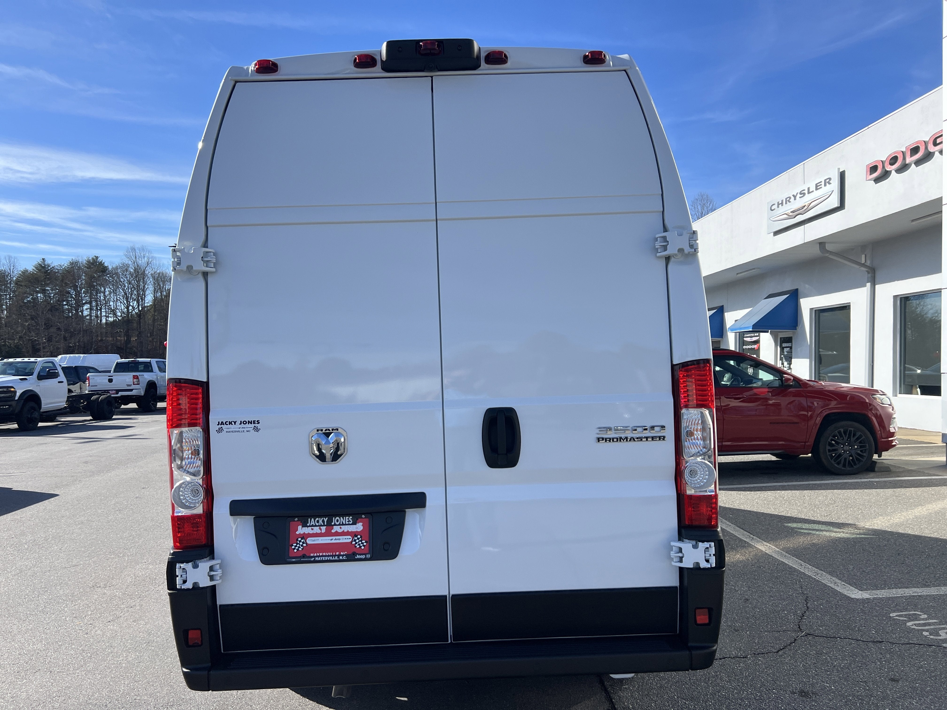 2025 RAM ProMaster Cargo Van Tradesman