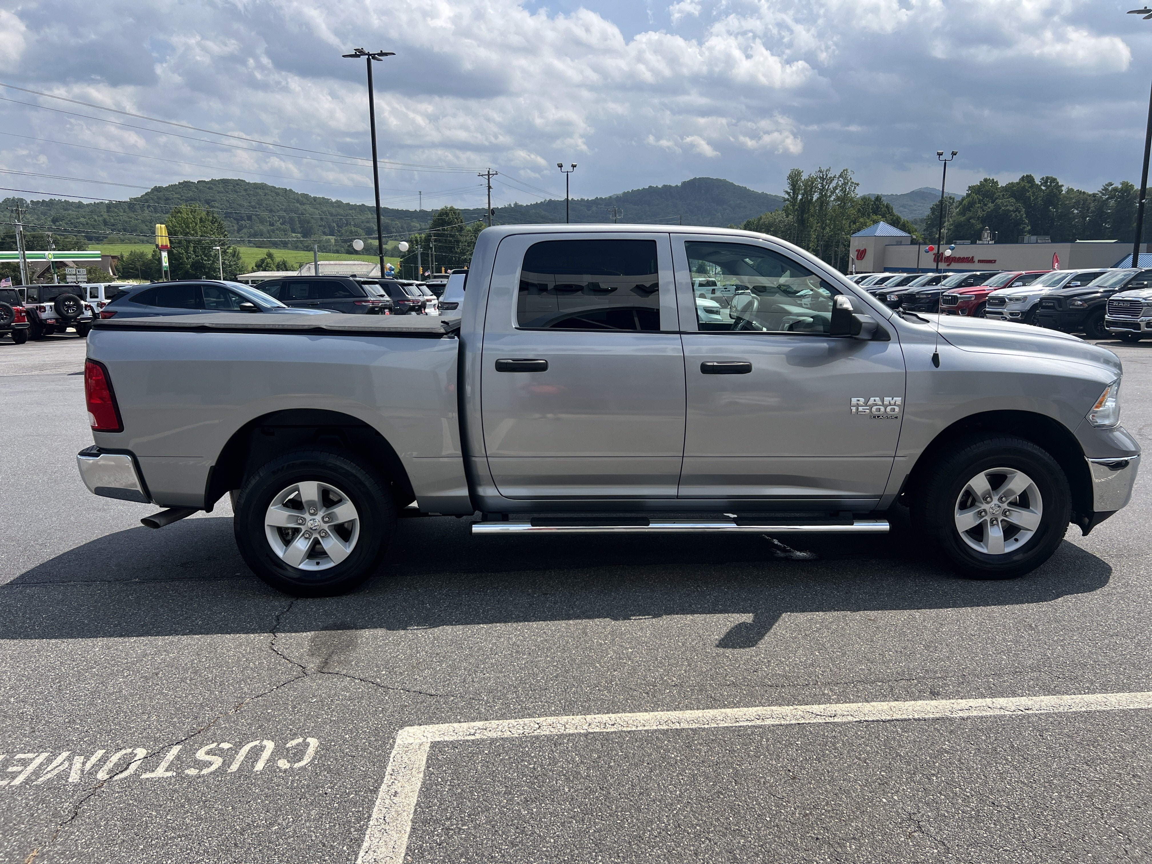 2022 RAM 1500 Classic Tradesman