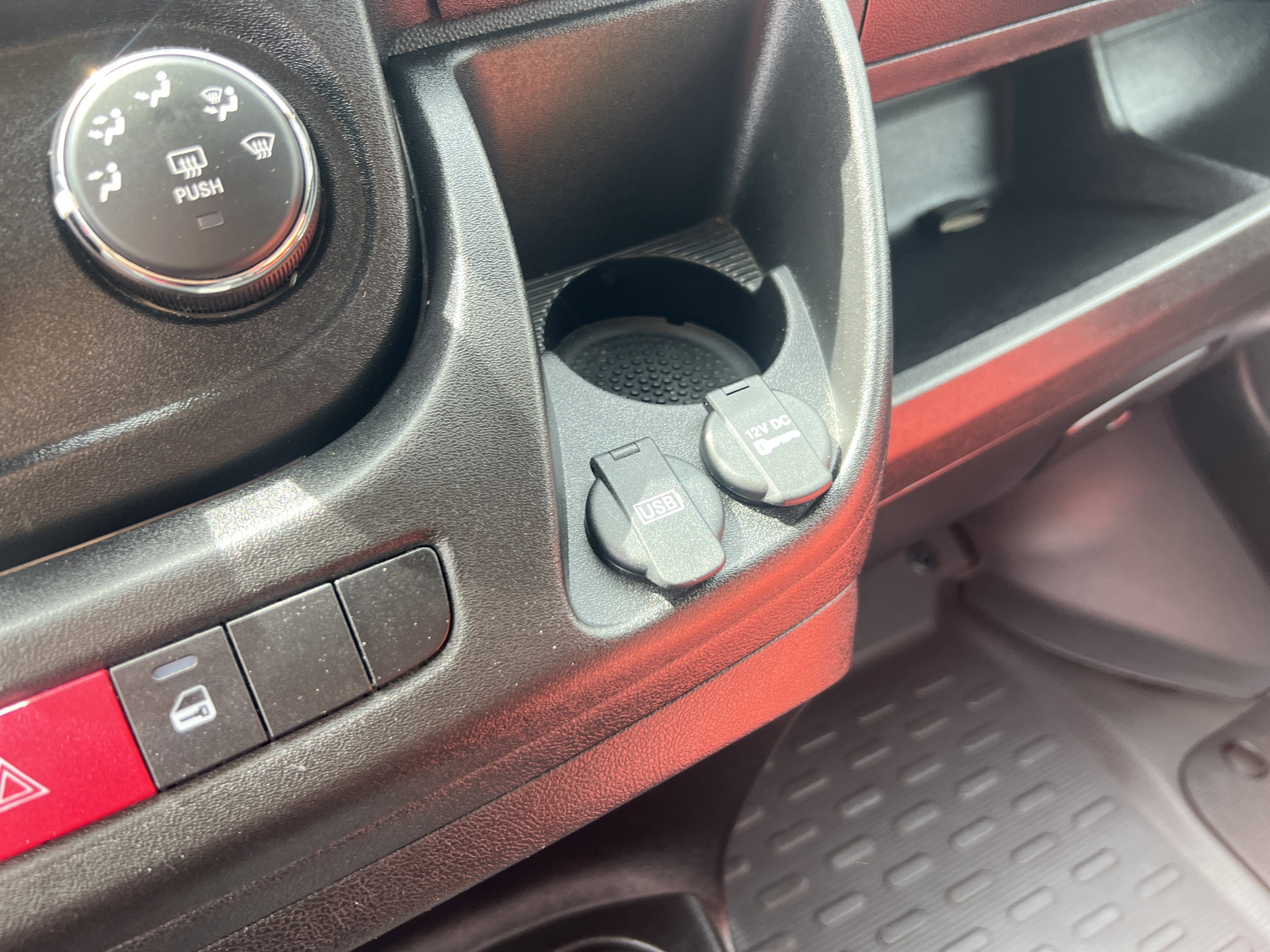 2020 RAM ProMaster Cargo Van 1500 High Roof 136" WB