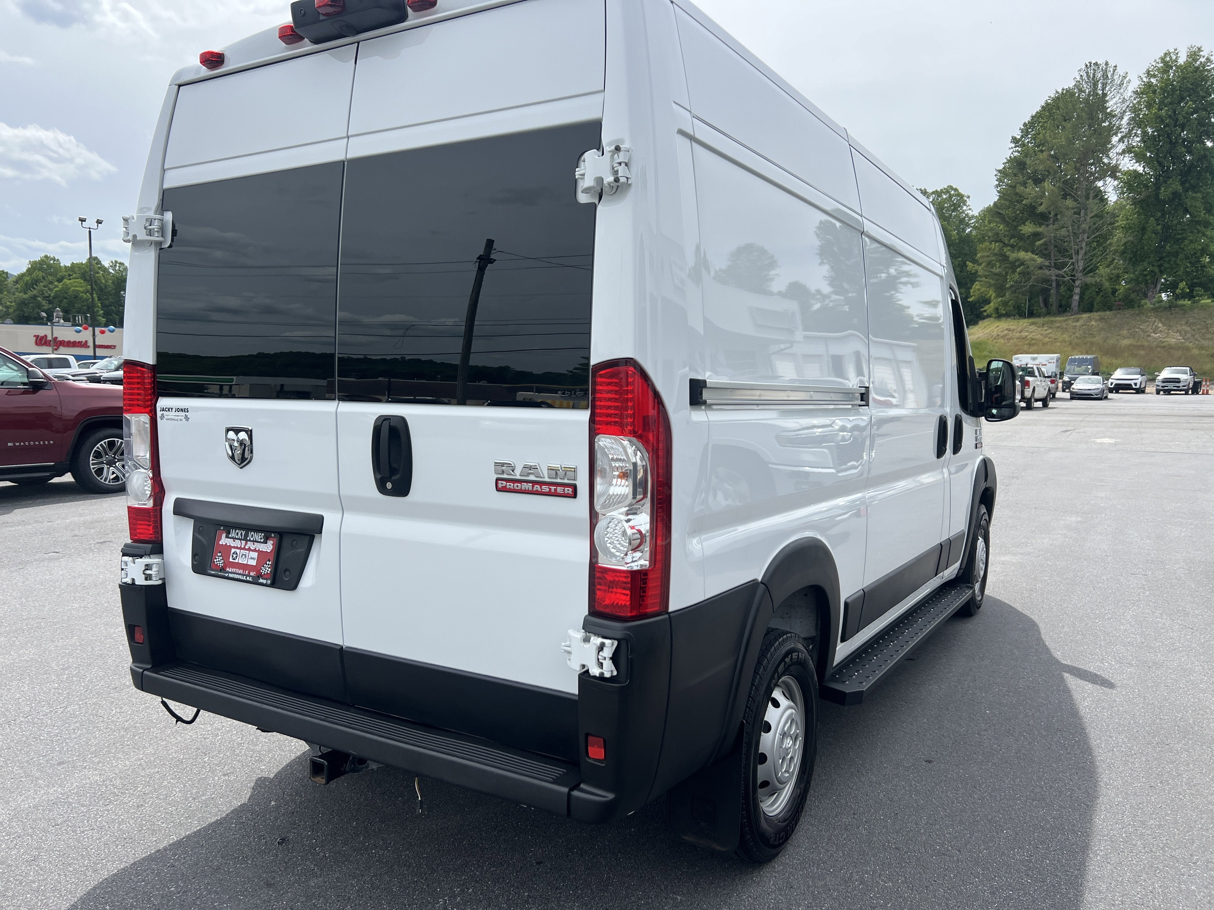 2020 RAM ProMaster Cargo Van 1500 High Roof 136" WB
