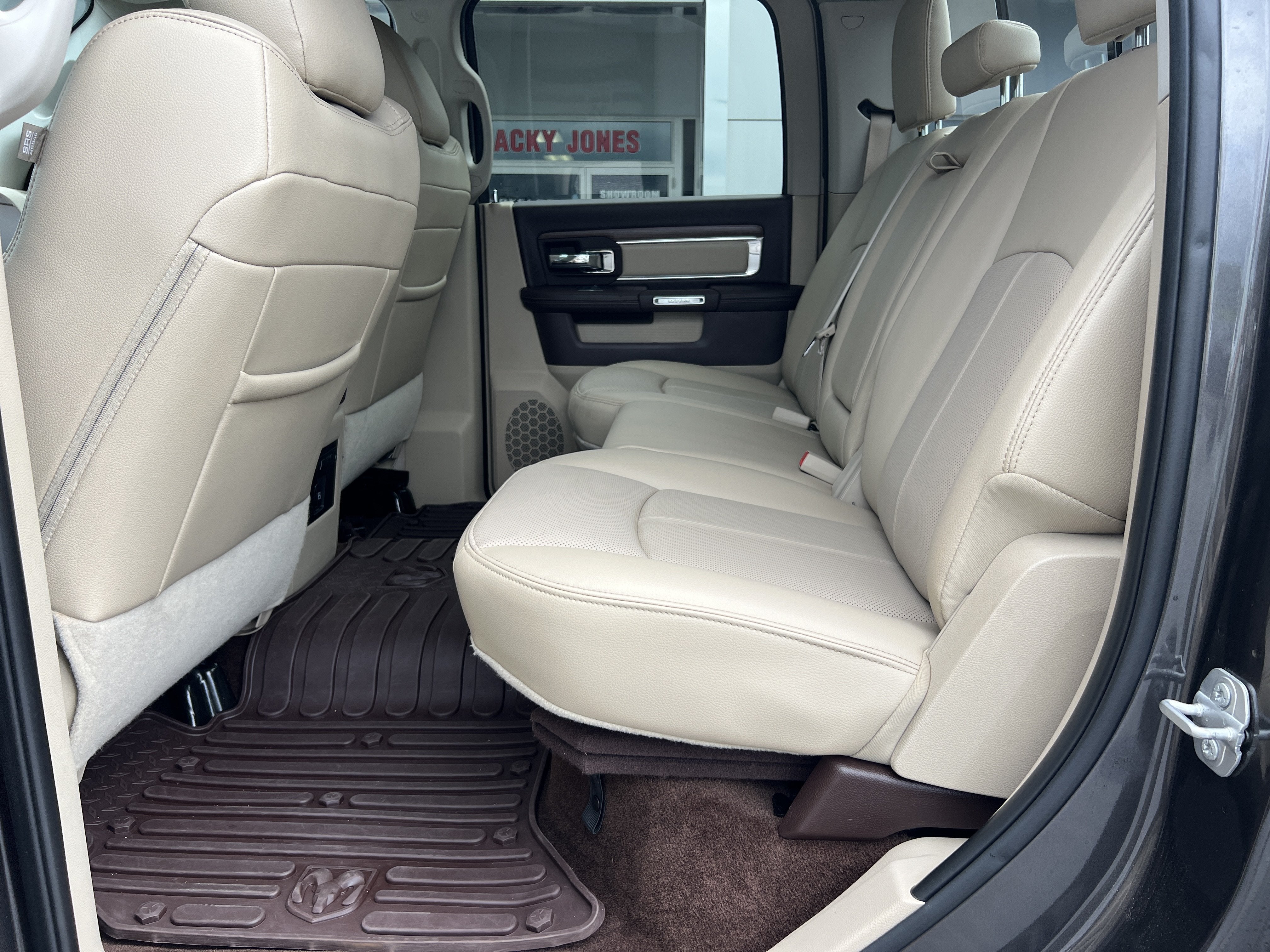 2018 RAM 2500 Laramie