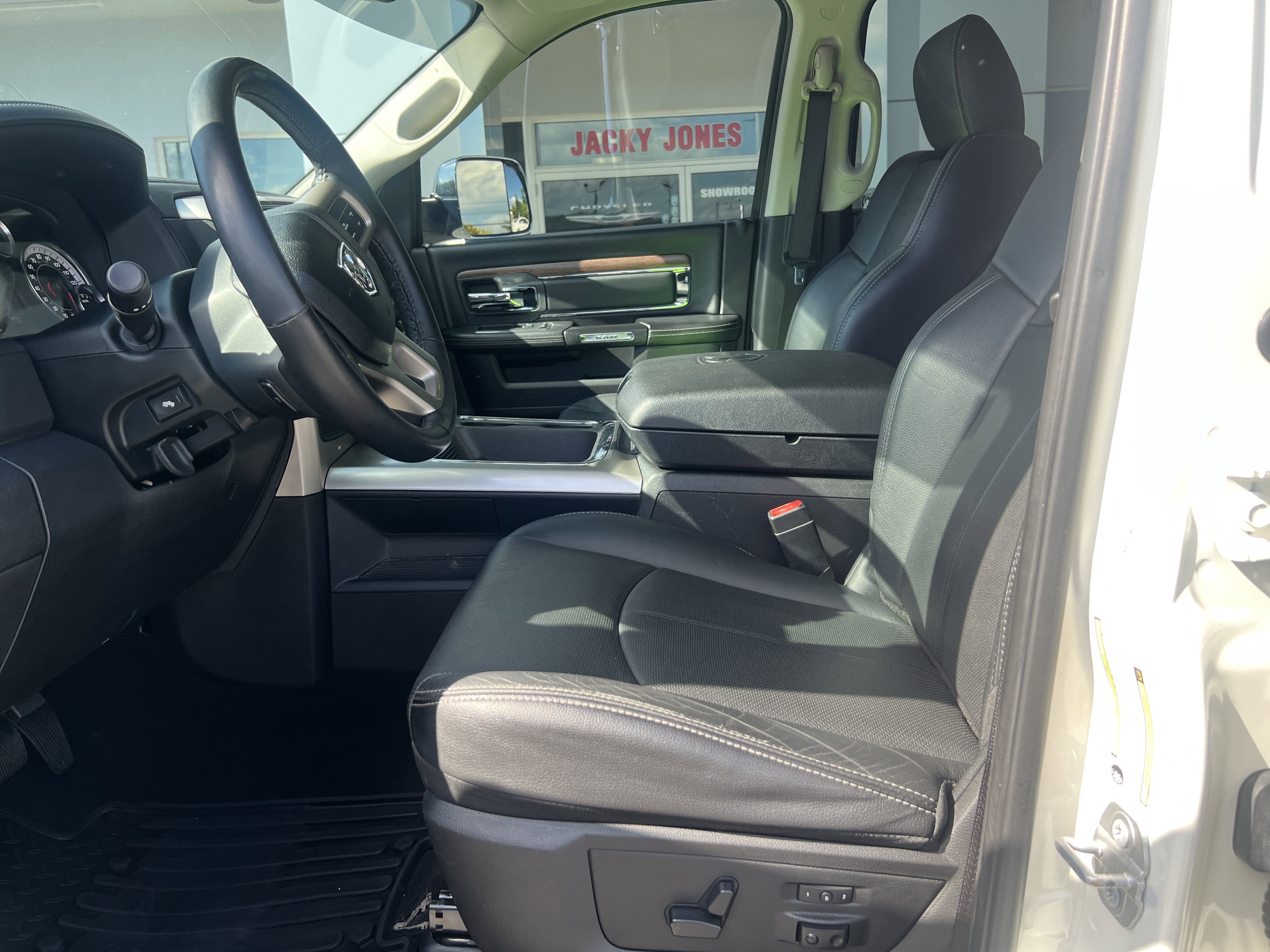 2018 RAM 2500 Laramie