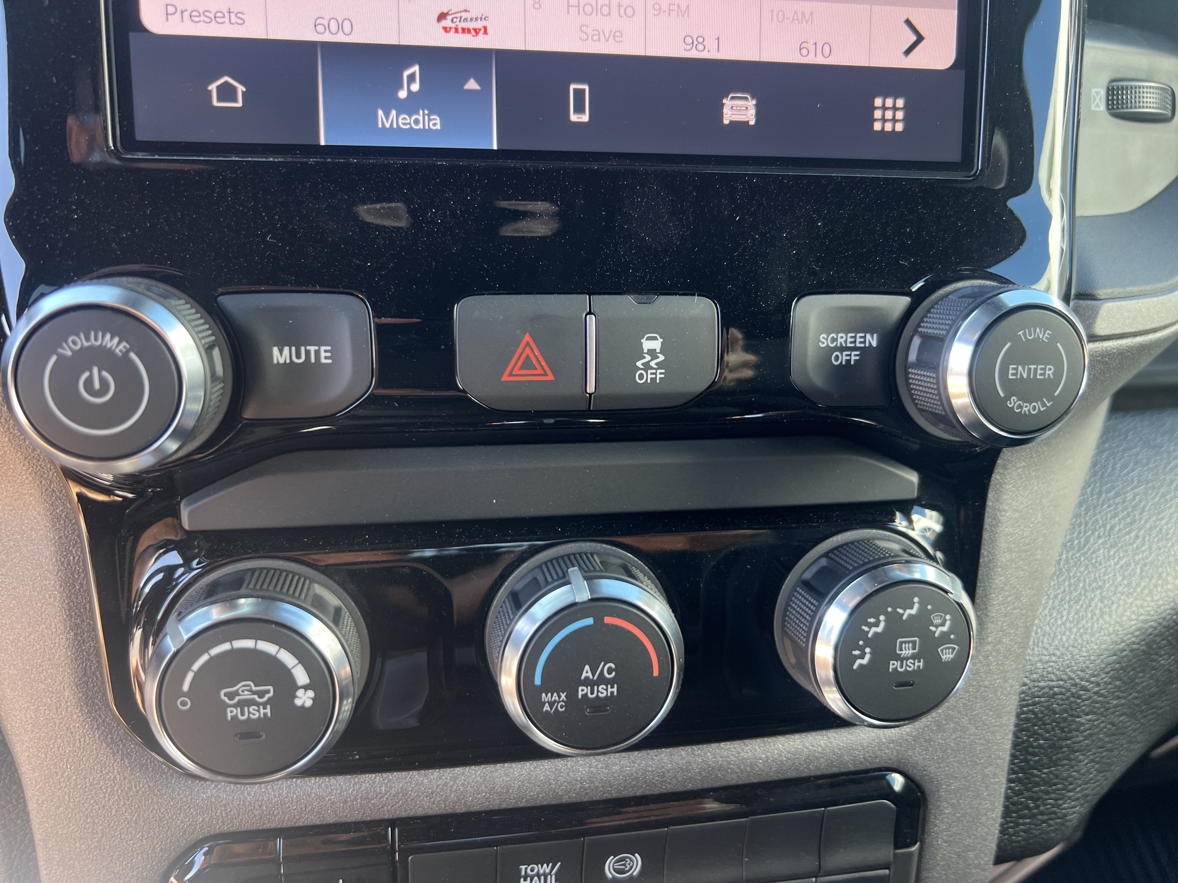 2027 RAM 4500 Chassis Cab Tradesman