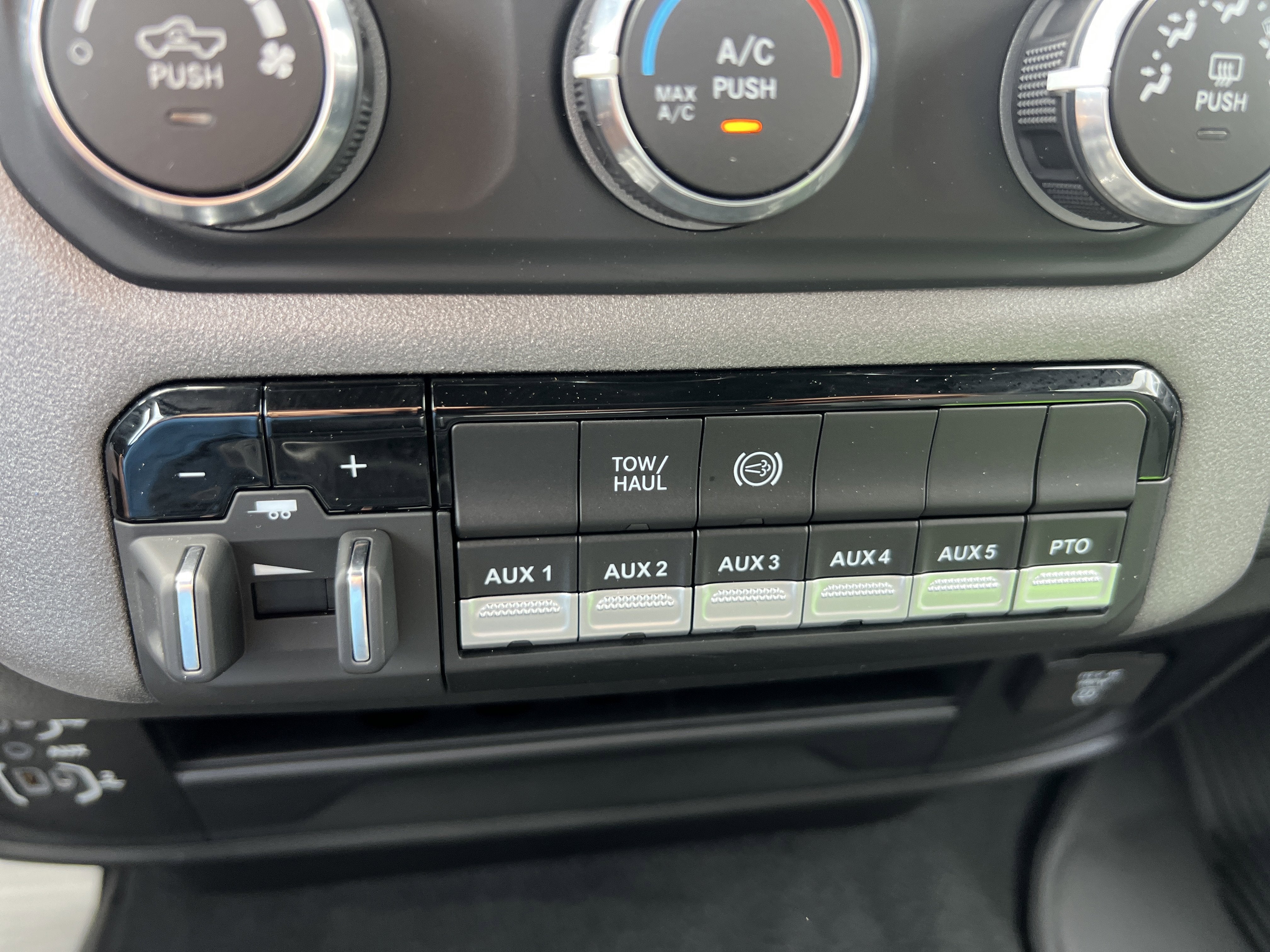 2024 RAM 5500 Chassis Cab Tradesman