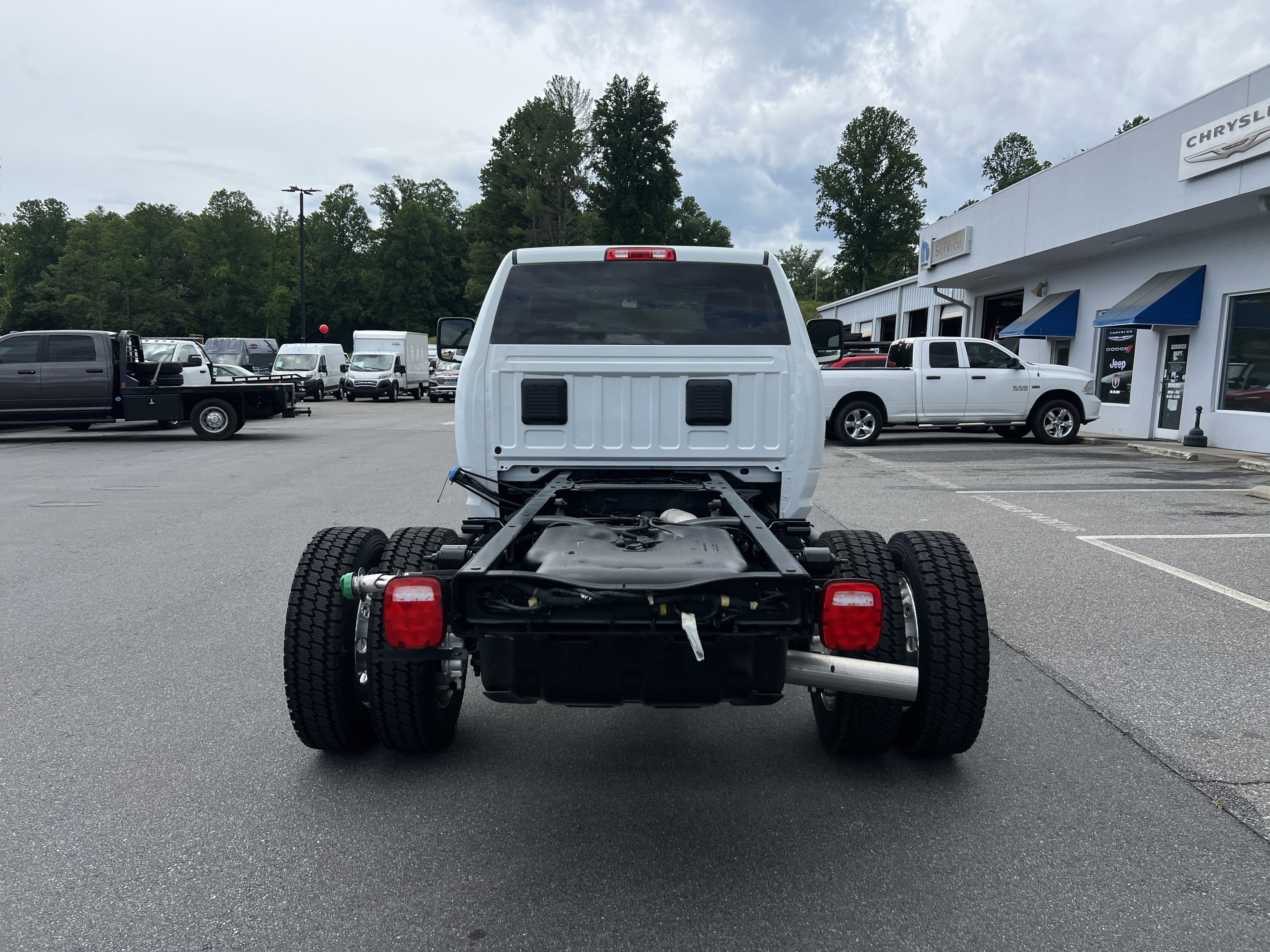 2024 RAM 5500 Chassis Cab Tradesman