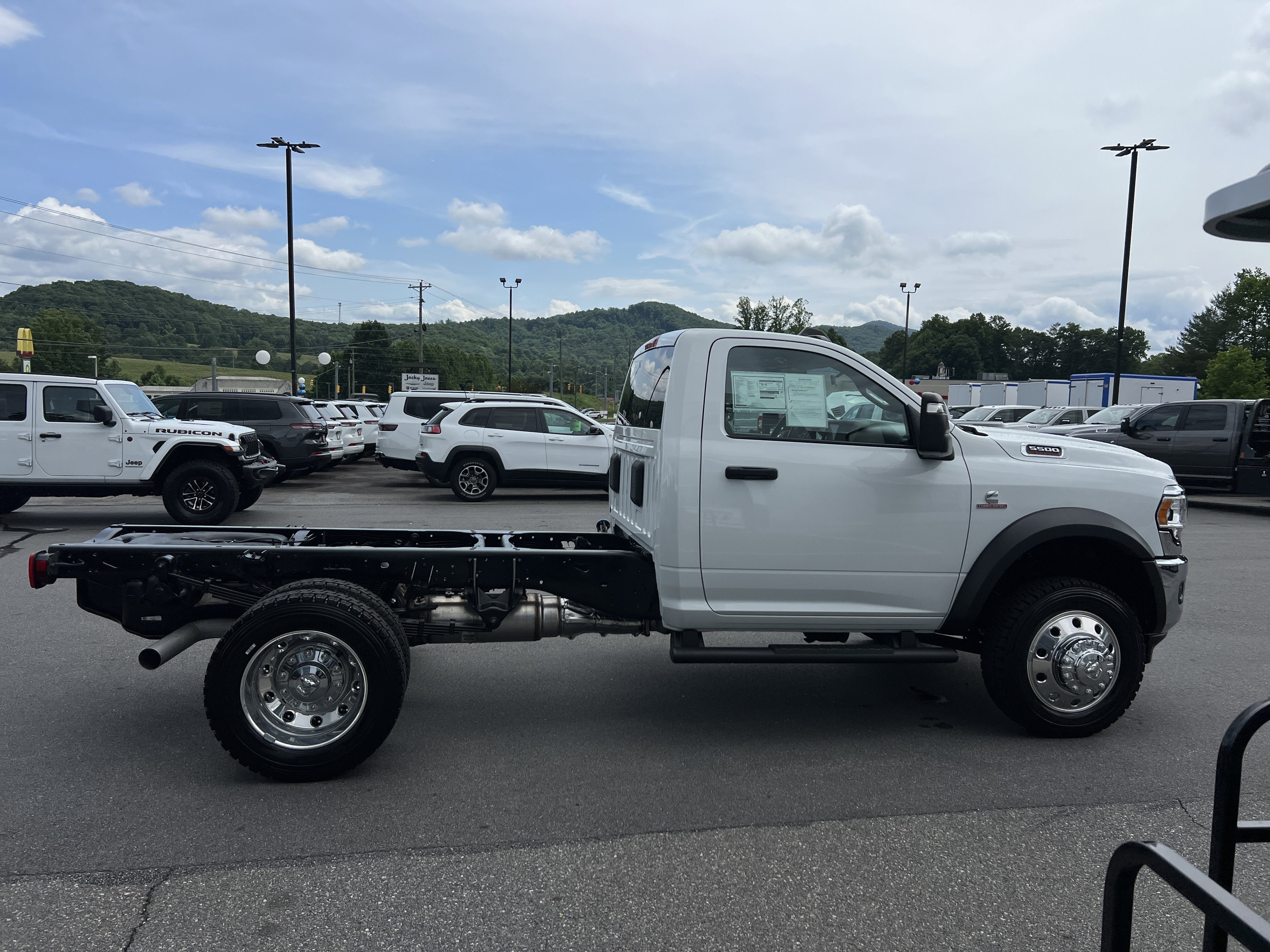 2024 RAM 5500 Chassis Cab Tradesman