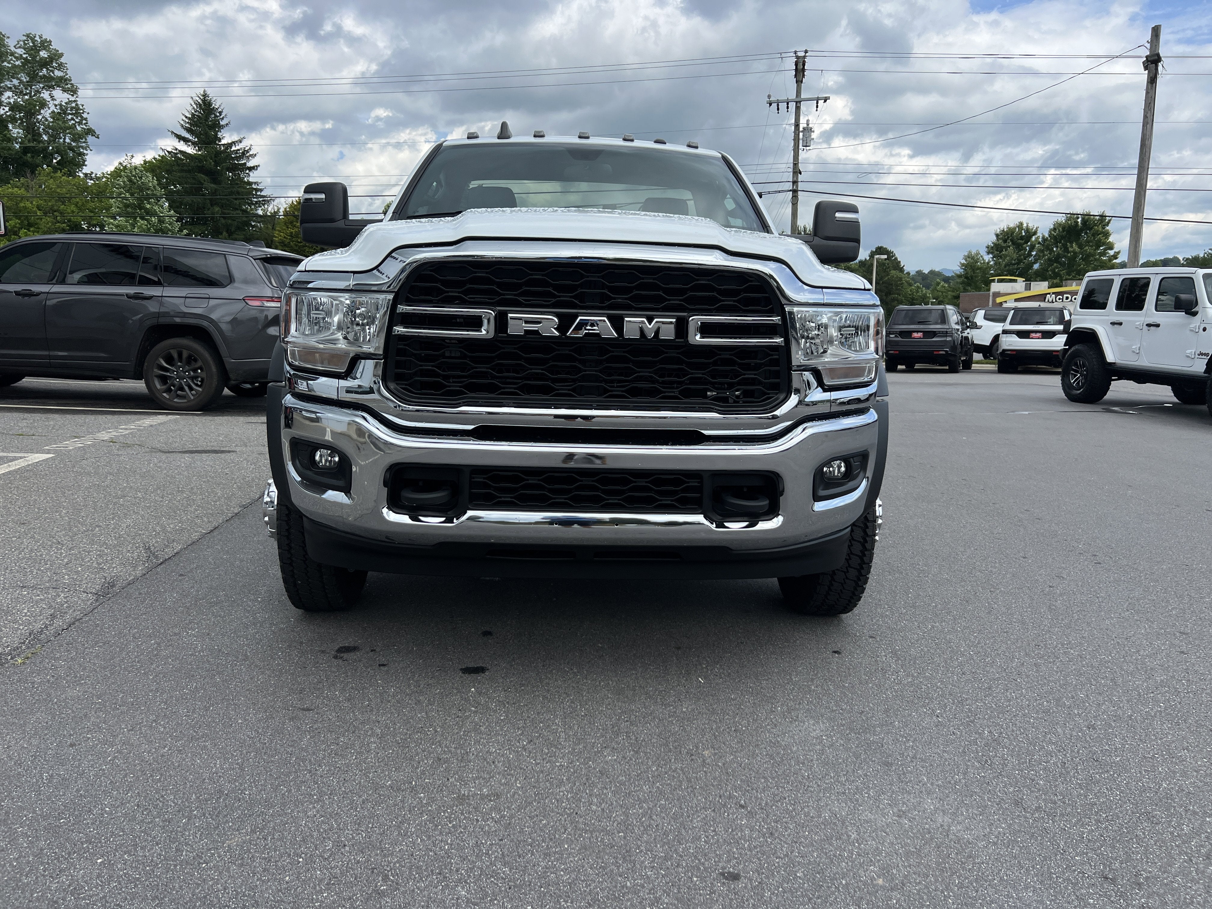2024 RAM 5500 Chassis Cab Tradesman